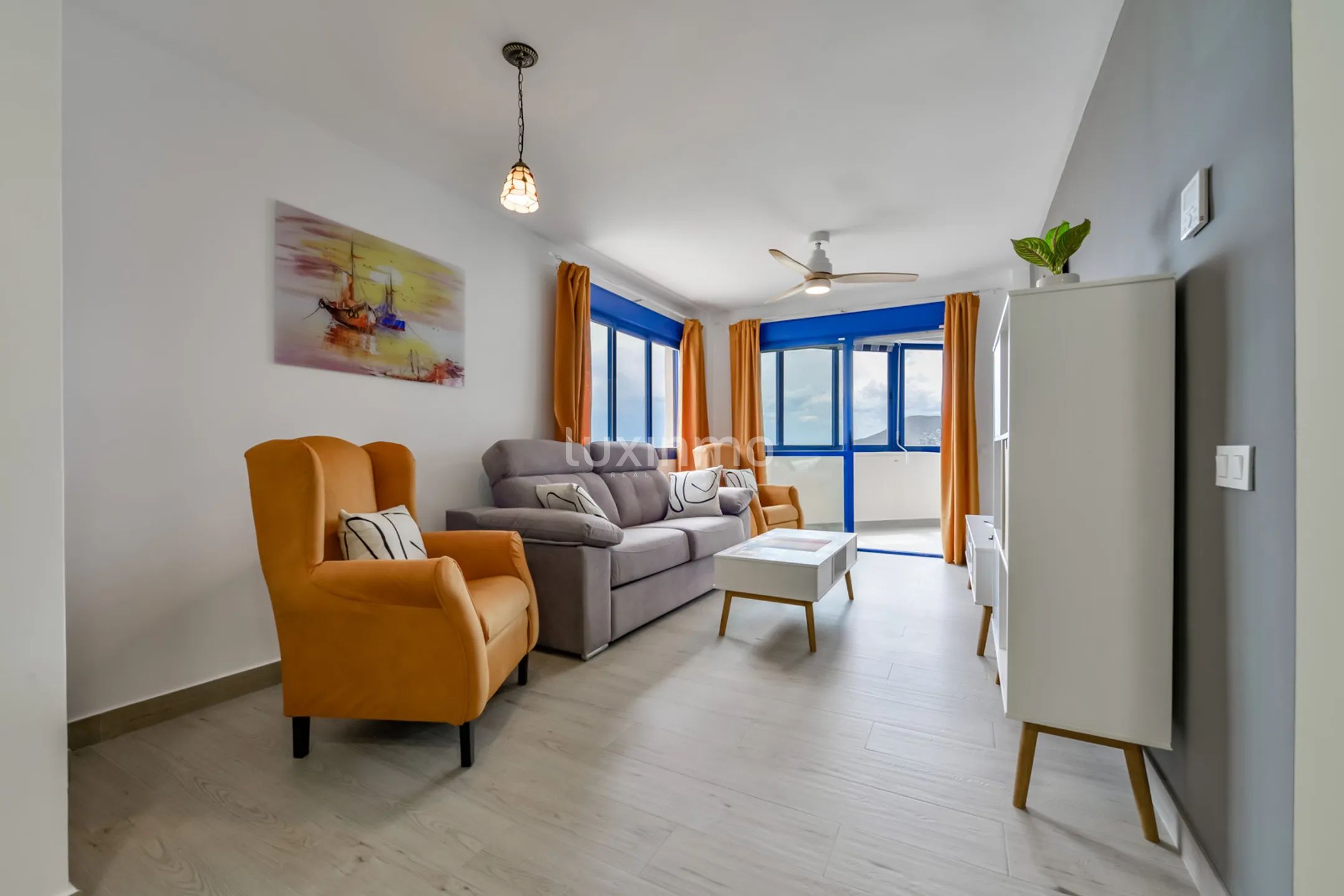 Stunning 3-bedroom apartment with sea views in Calpe — photo 20