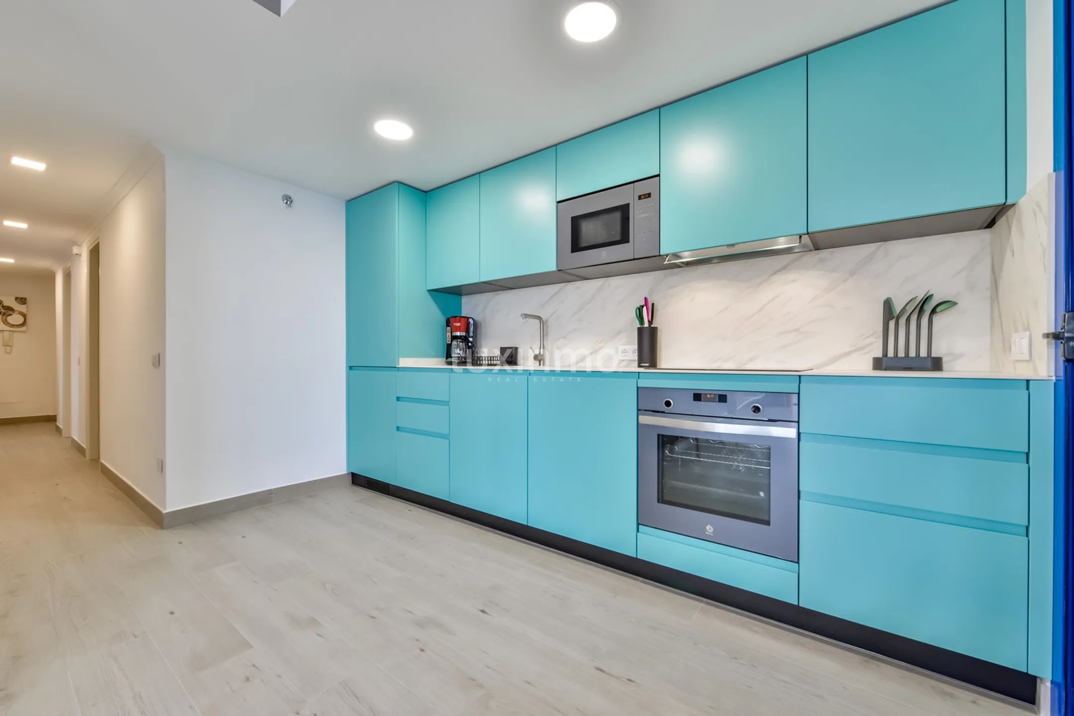 Stunning 3-bedroom apartment with sea views in Calpe — photo 15