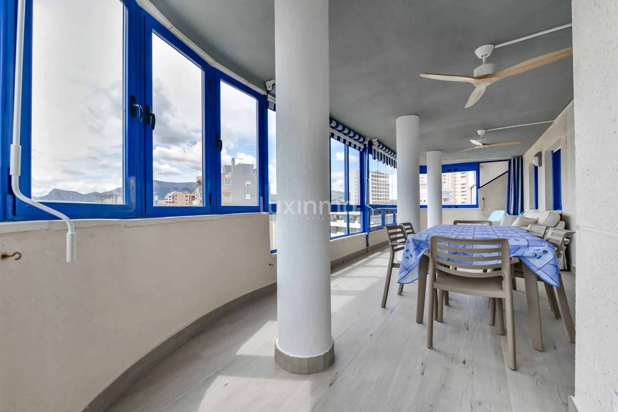 Stunning 3-bedroom apartment with sea views in Calpe — photo 29