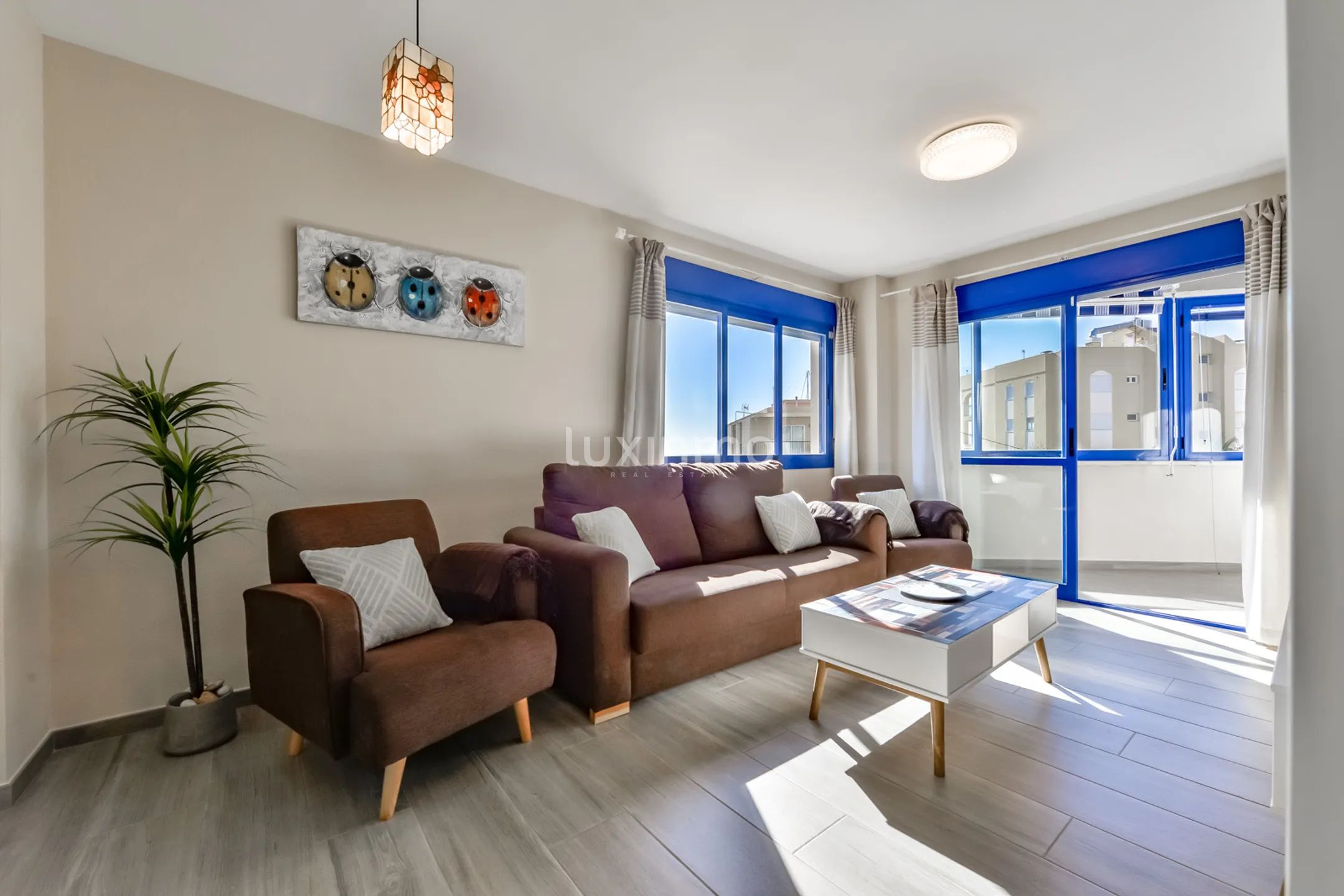 Encantador apartamento de 3 dormitorios con vistas al mar en Calpe — photo 13