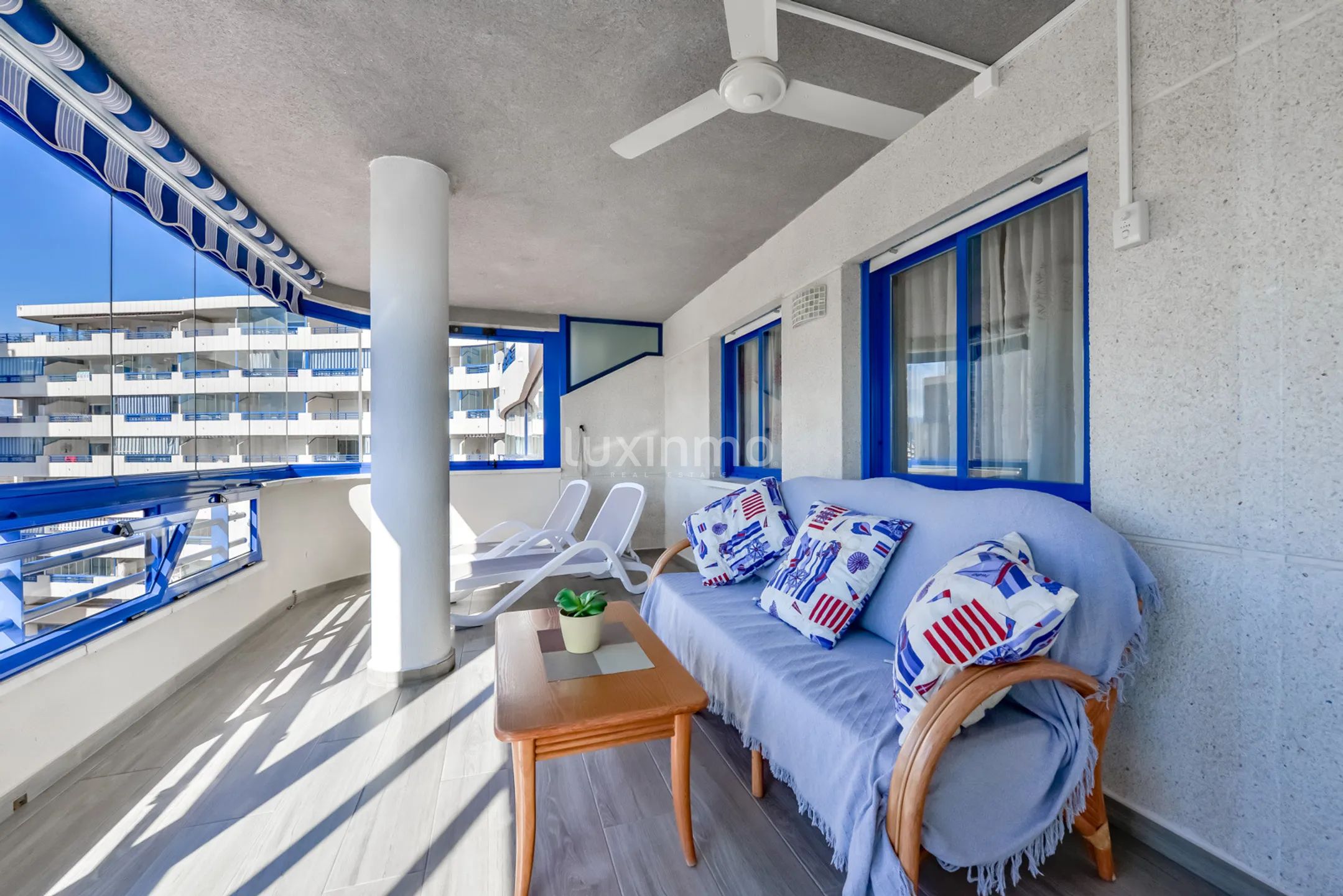 Encantador apartamento de 3 dormitorios con vistas al mar en Calpe — photo 27