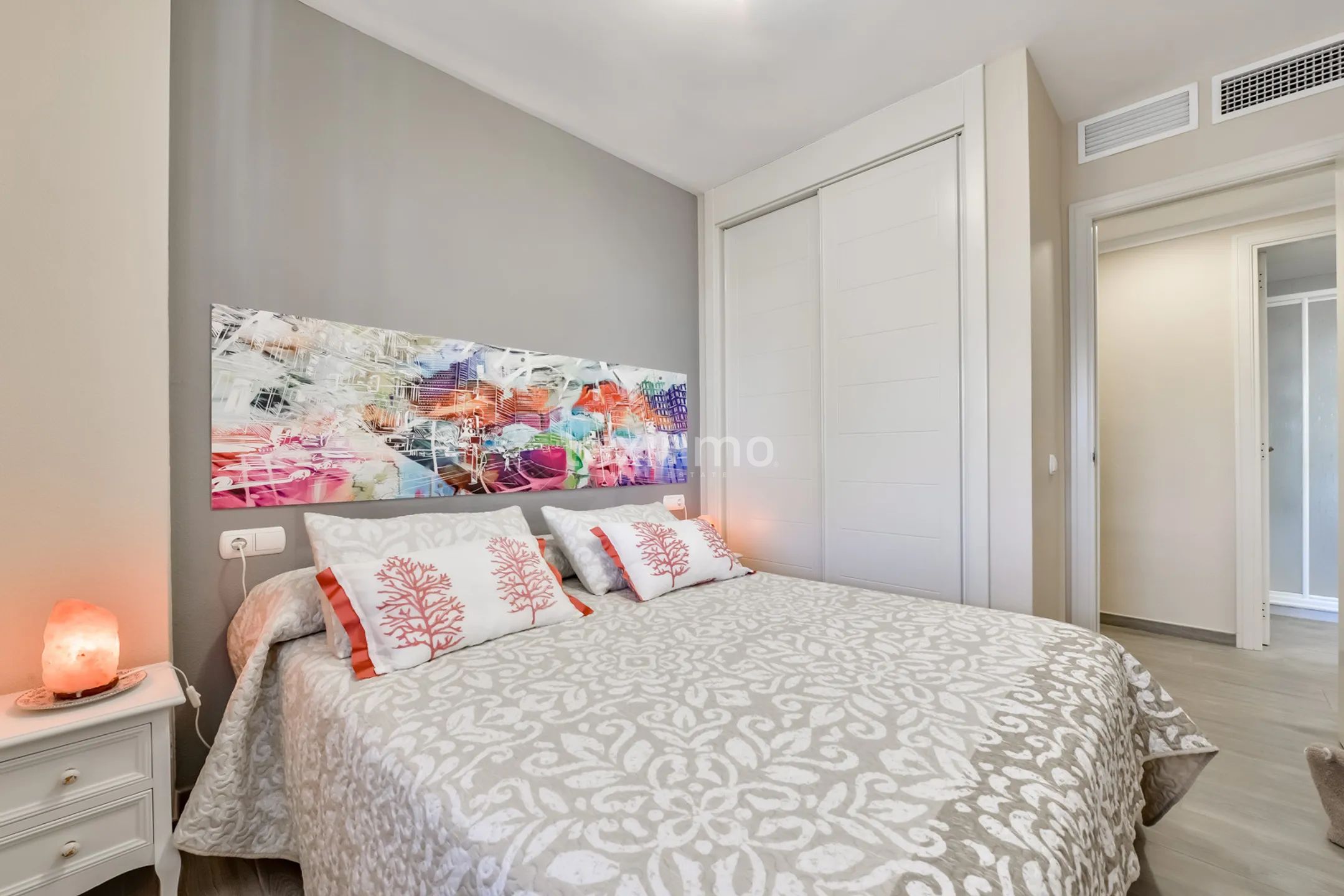 Encantador apartamento de 3 dormitorios con vistas al mar en Calpe — photo 5