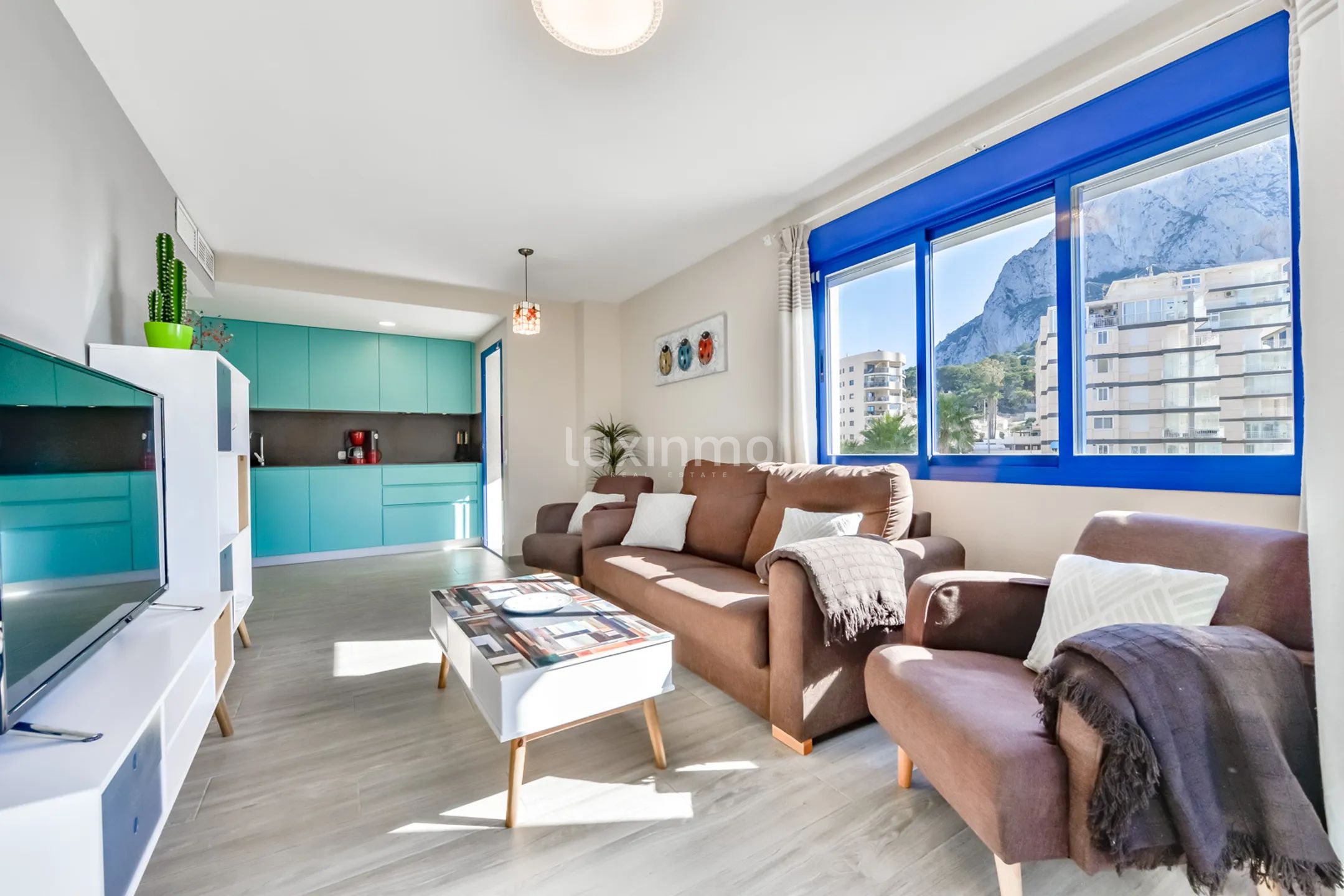 Encantador apartamento de 3 dormitorios con vistas al mar en Calpe — photo 14