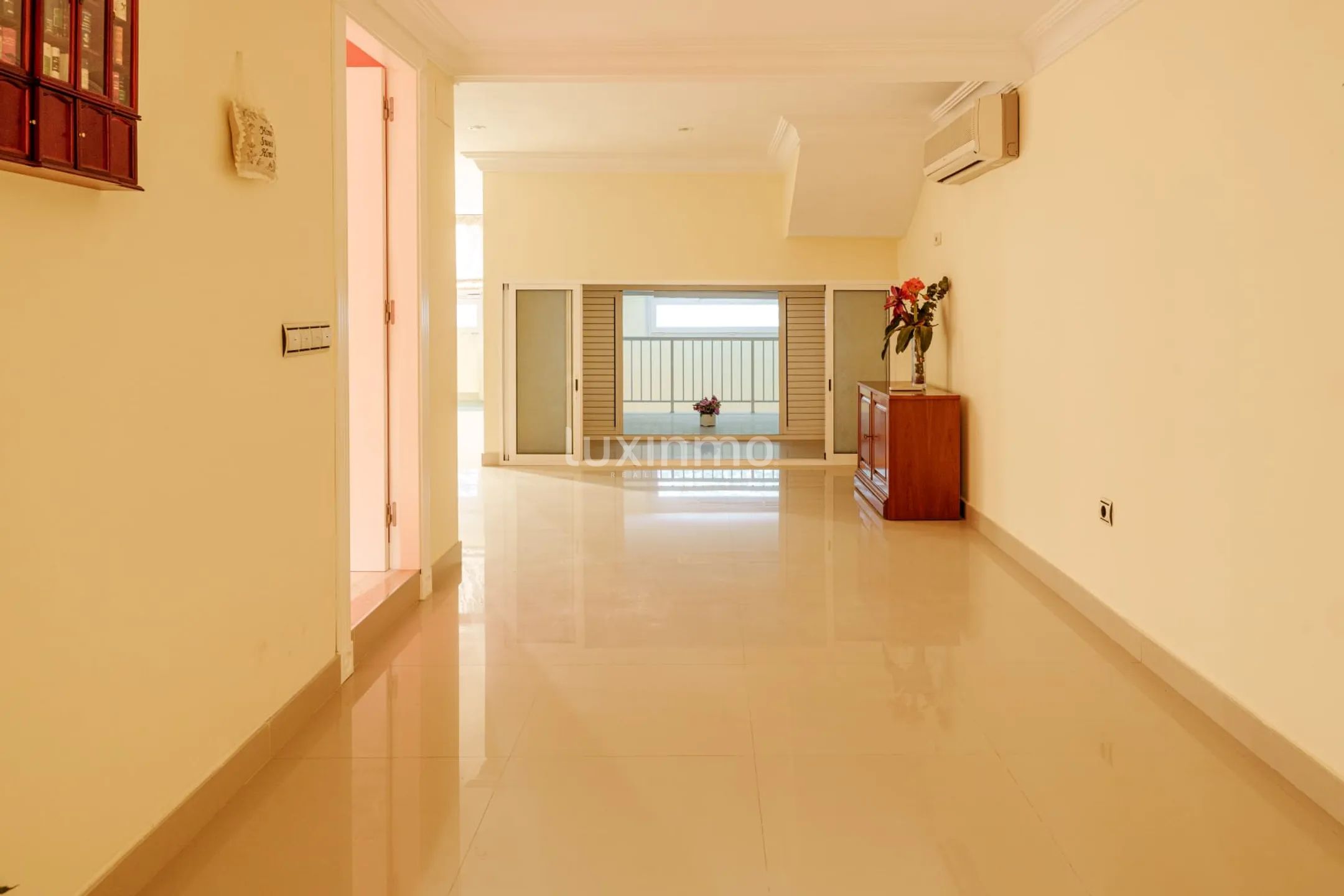 Stunning 8-Bedroom Mediterranean Townhouse in Cabo de las Huertas, Alicante — photo 18