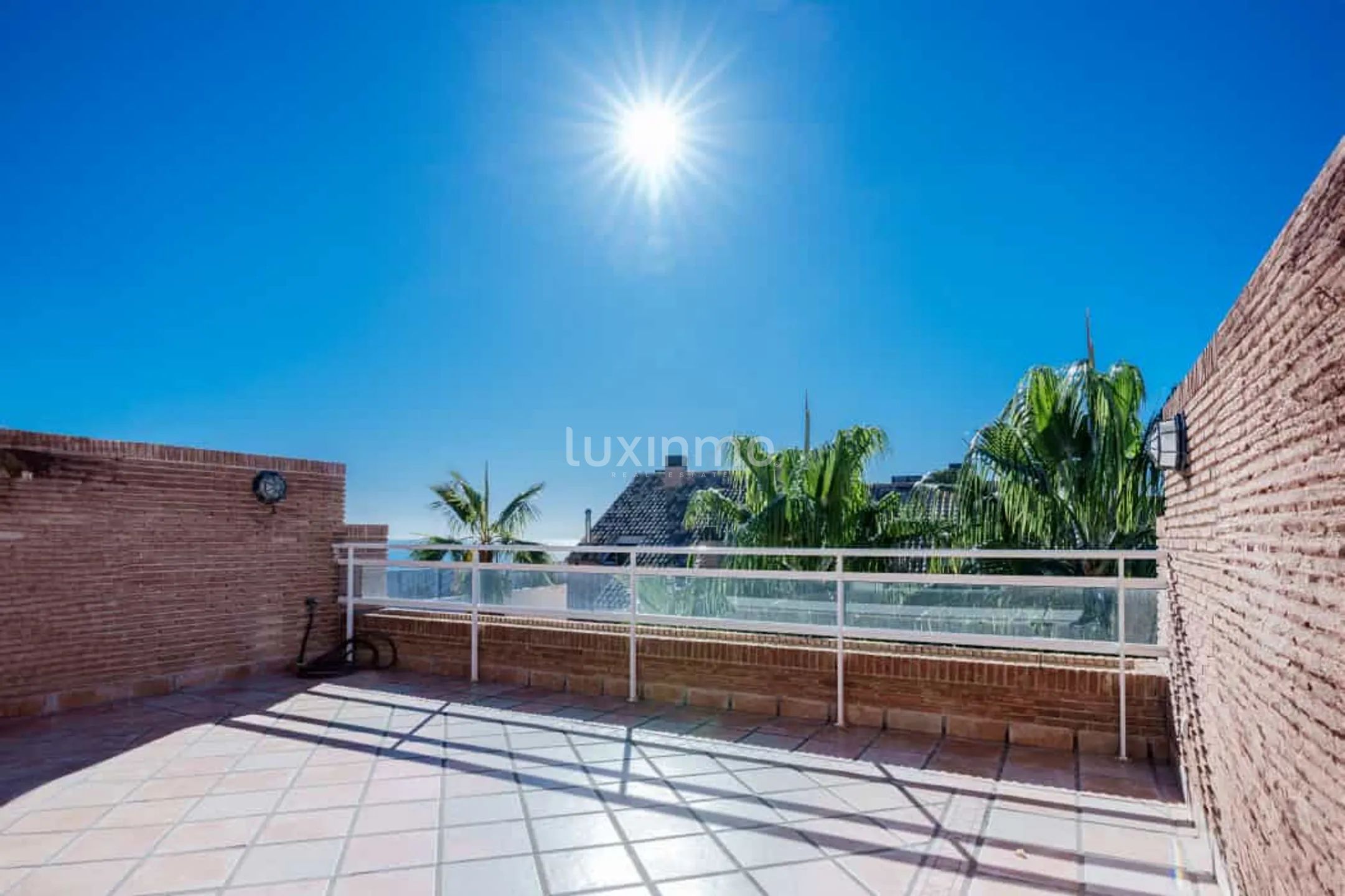 Stunning 8-Bedroom Mediterranean Townhouse in Cabo de las Huertas, Alicante — photo 4