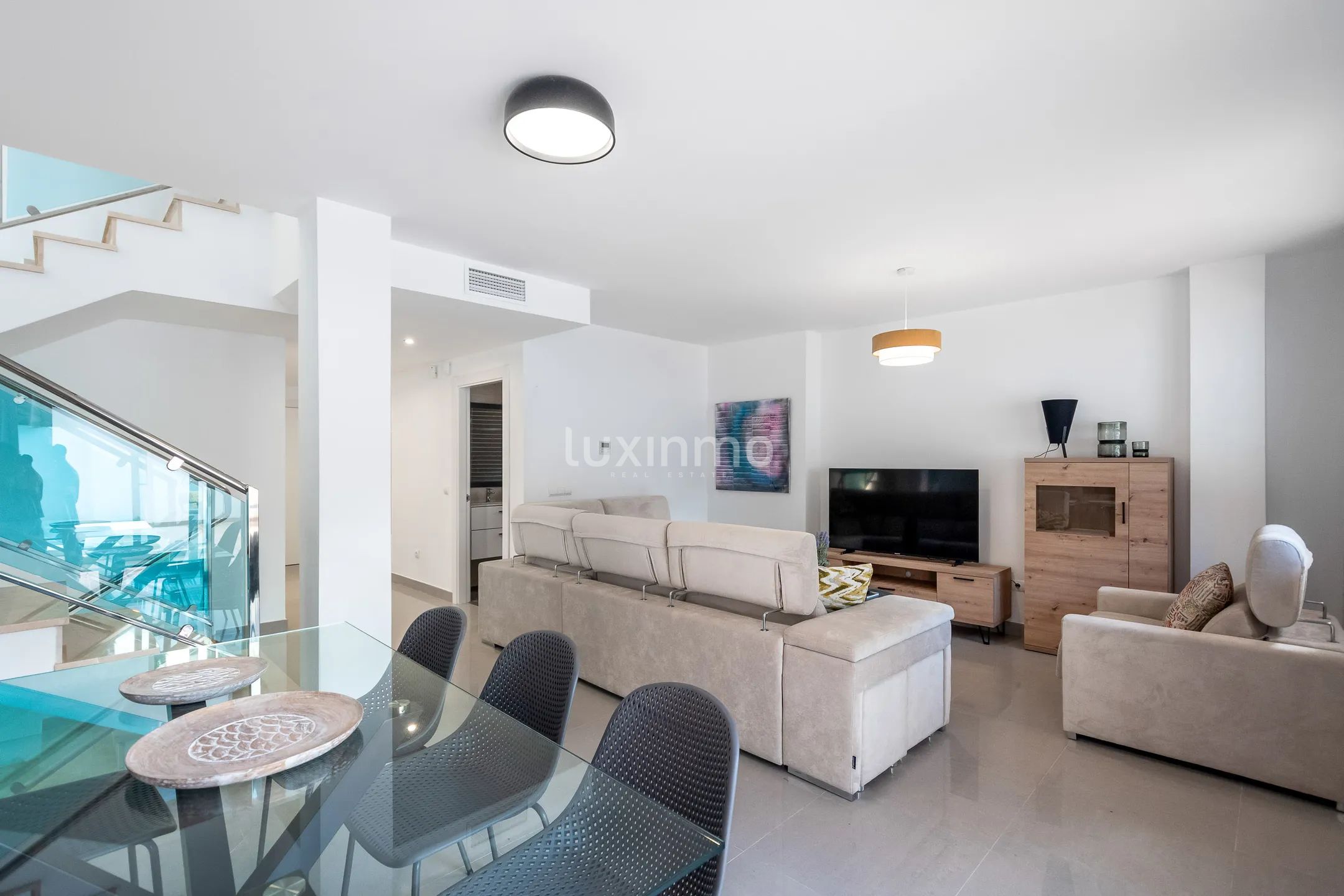 Un chalet de 4 dormitorios en Rincón de Loix — photo 2