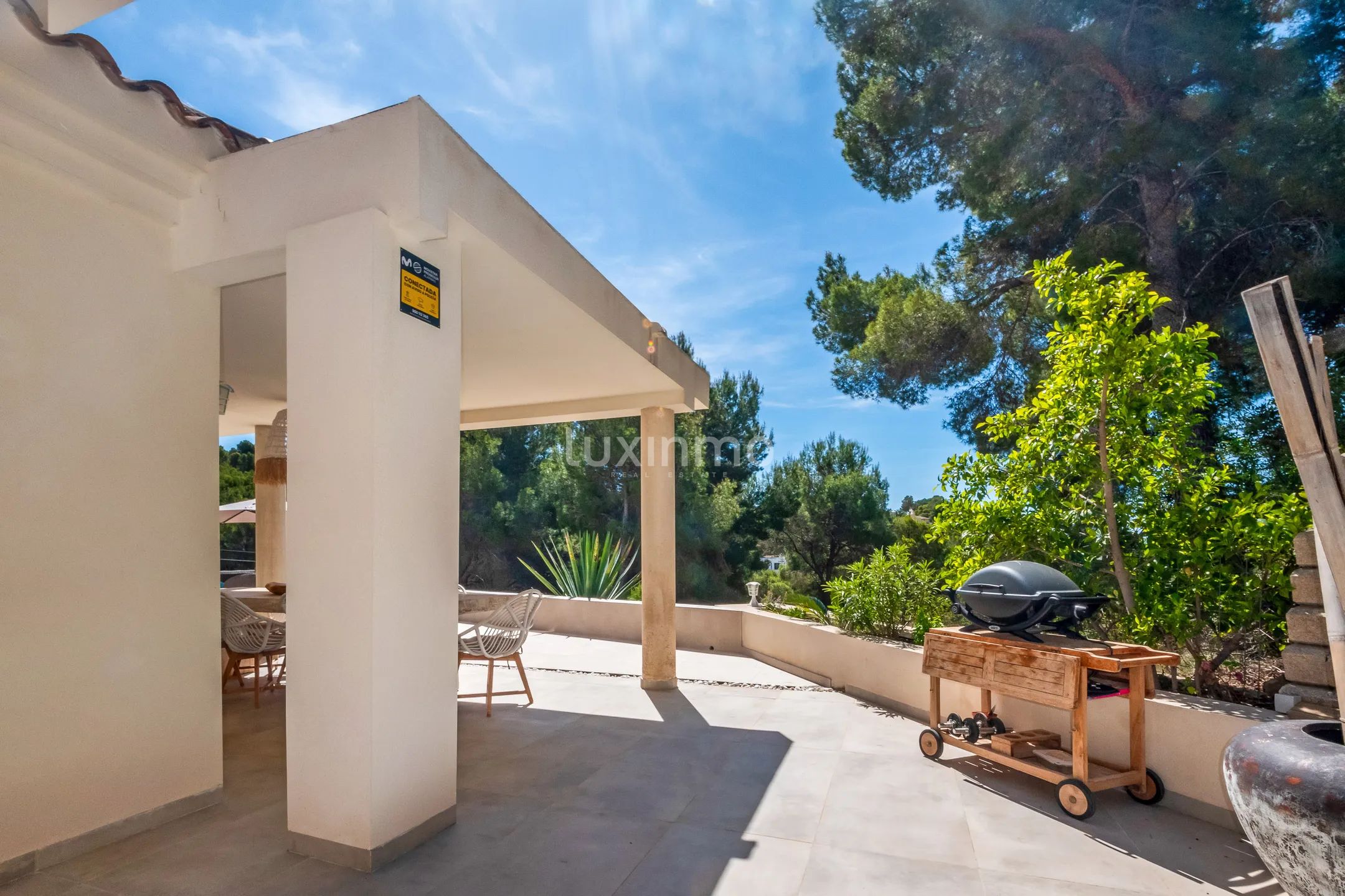 Spectacular villa with swimming pool and sea views in Altea — photo 27