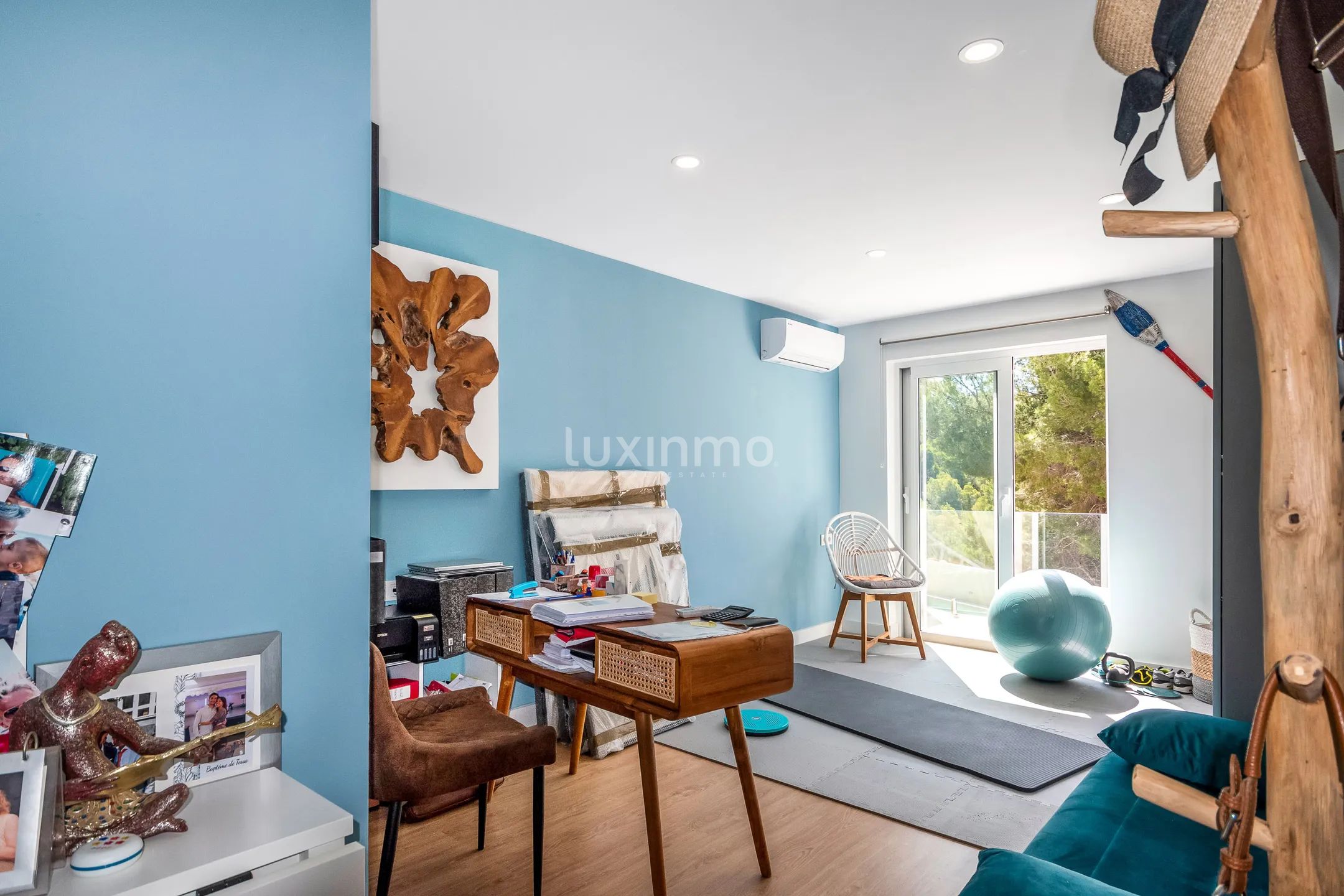 Spectacular villa with swimming pool and sea views in Altea — photo 14