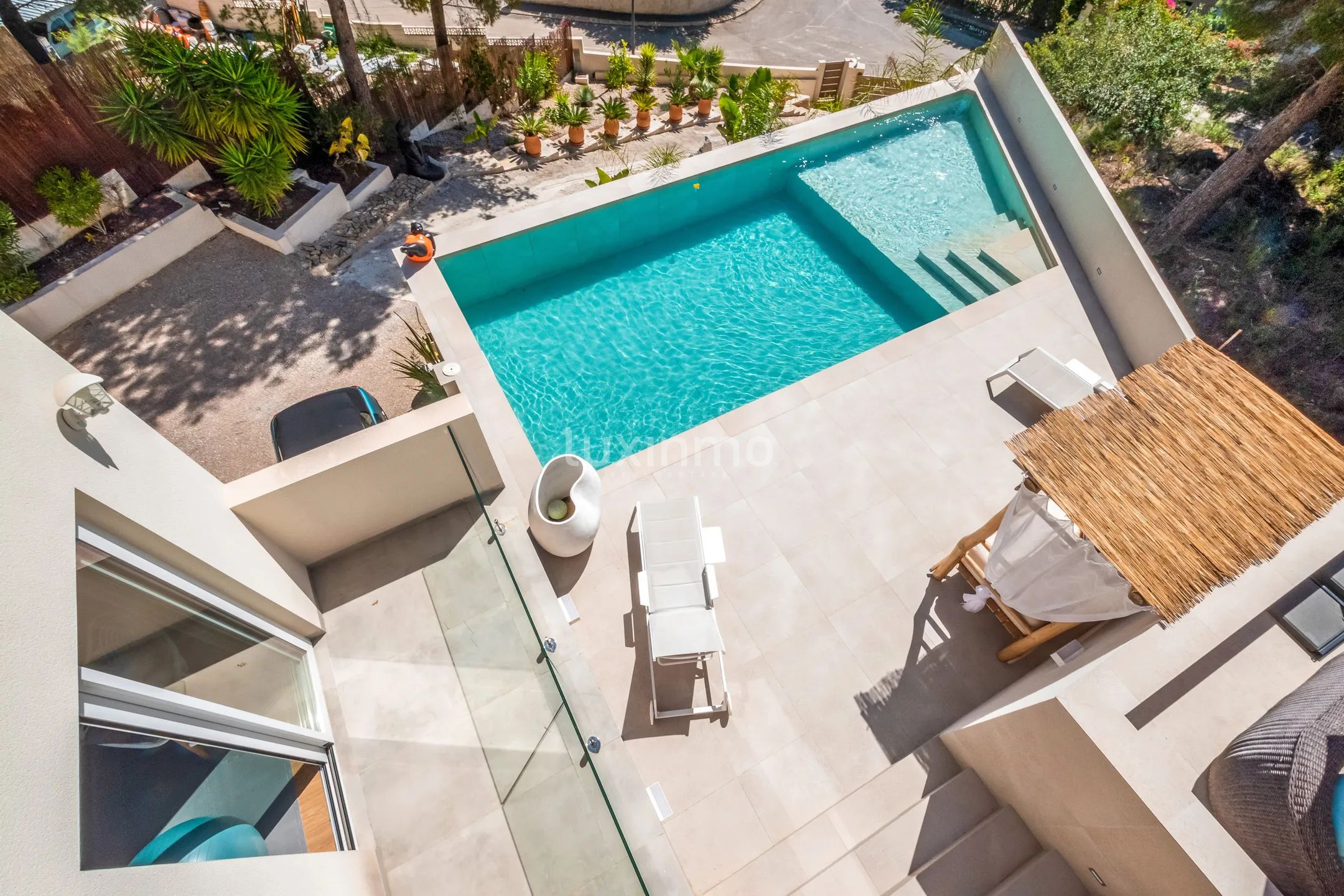 Spectacular villa with swimming pool and sea views in Altea — photo 2