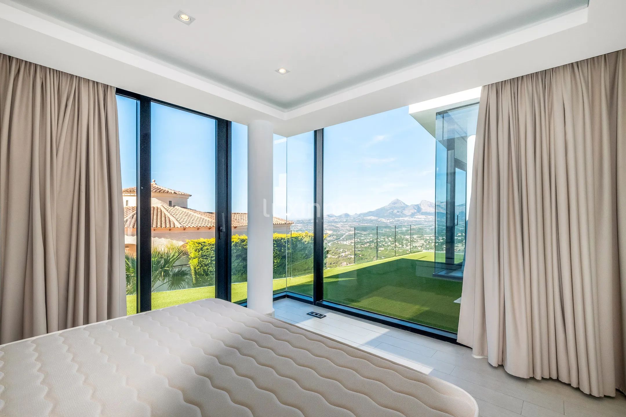 Spektakulær villa med havutsikt til salgs i Altea Hills — photo 25