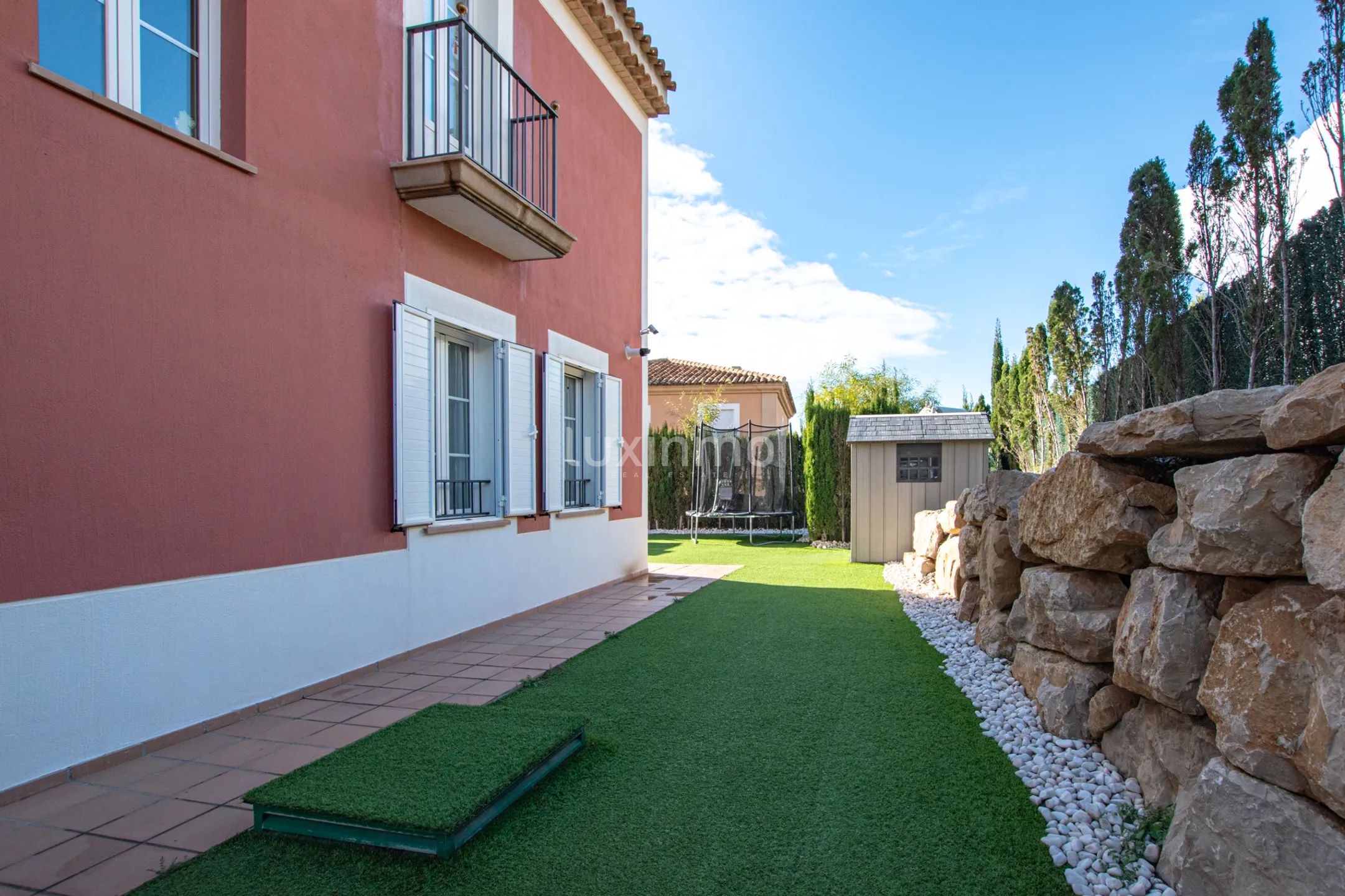 Villa for sale in Sierra Cortina — photo 10