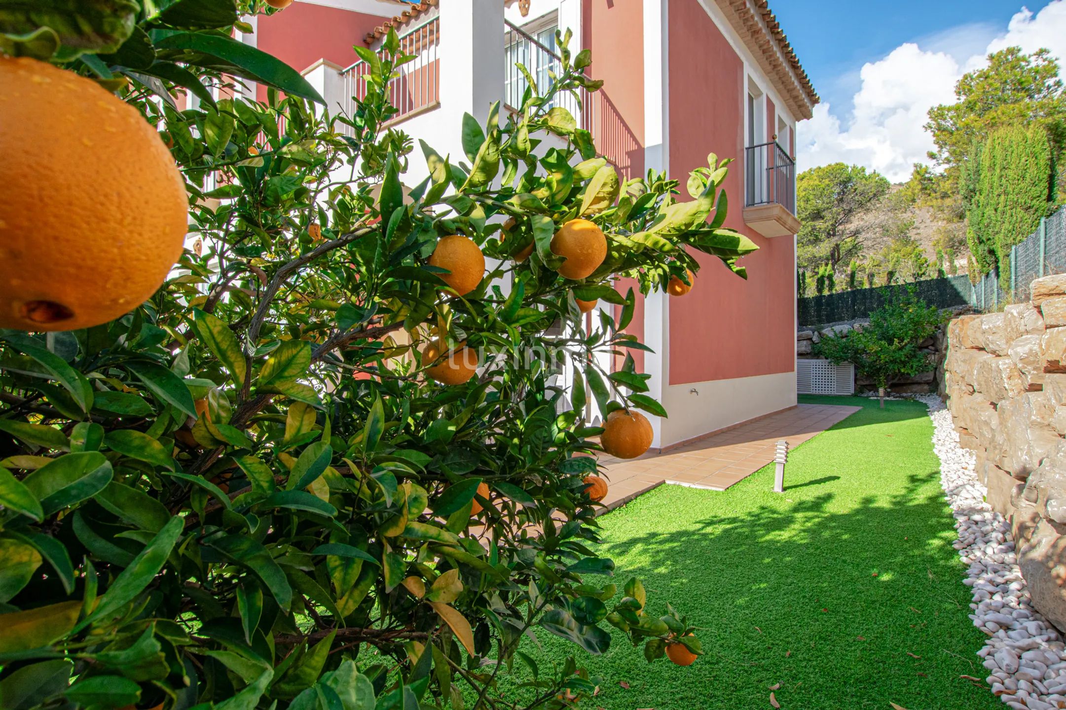 Villa for sale in Sierra Cortina — photo 9