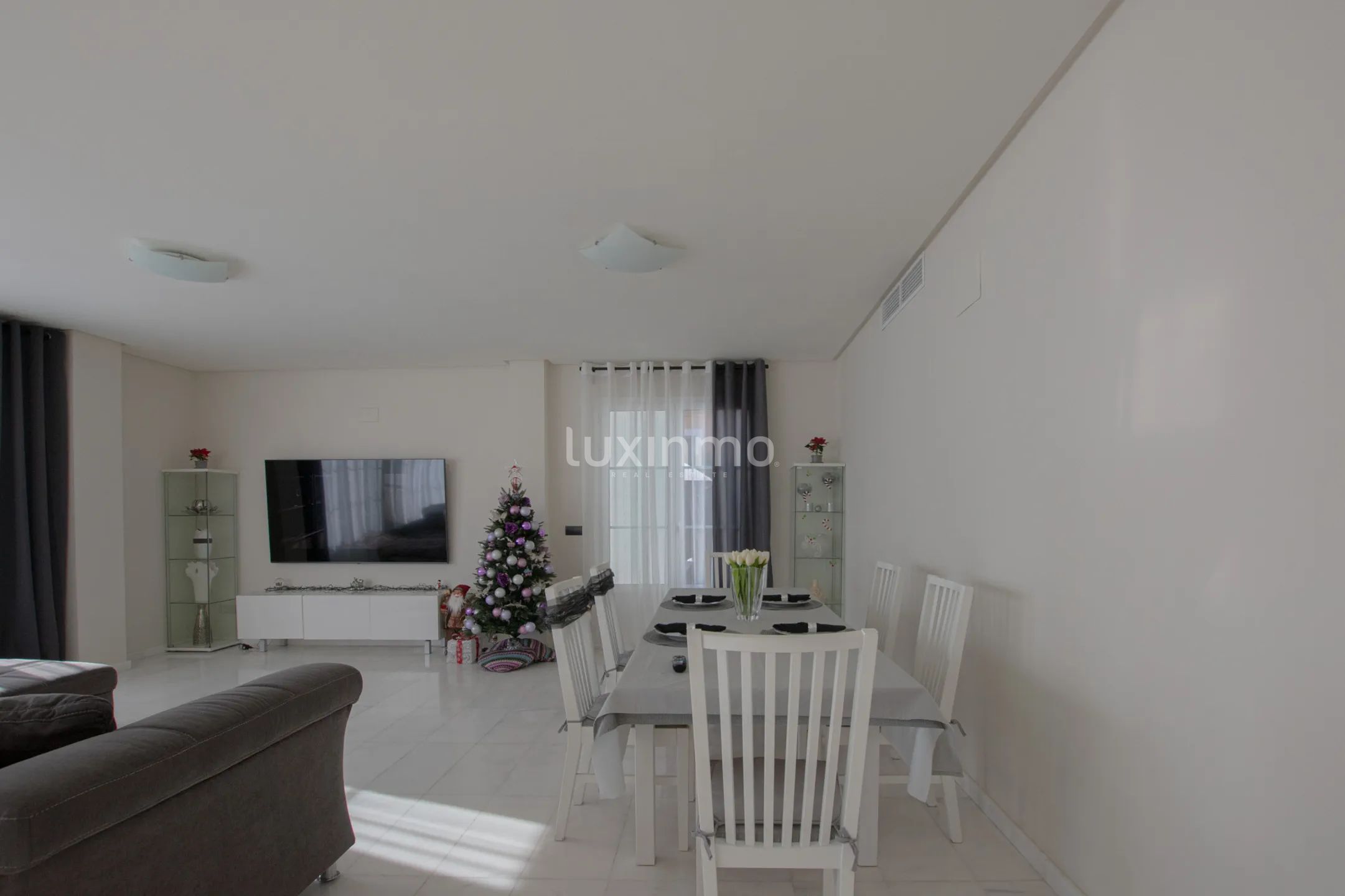 Villa for sale in Sierra Cortina — photo 16