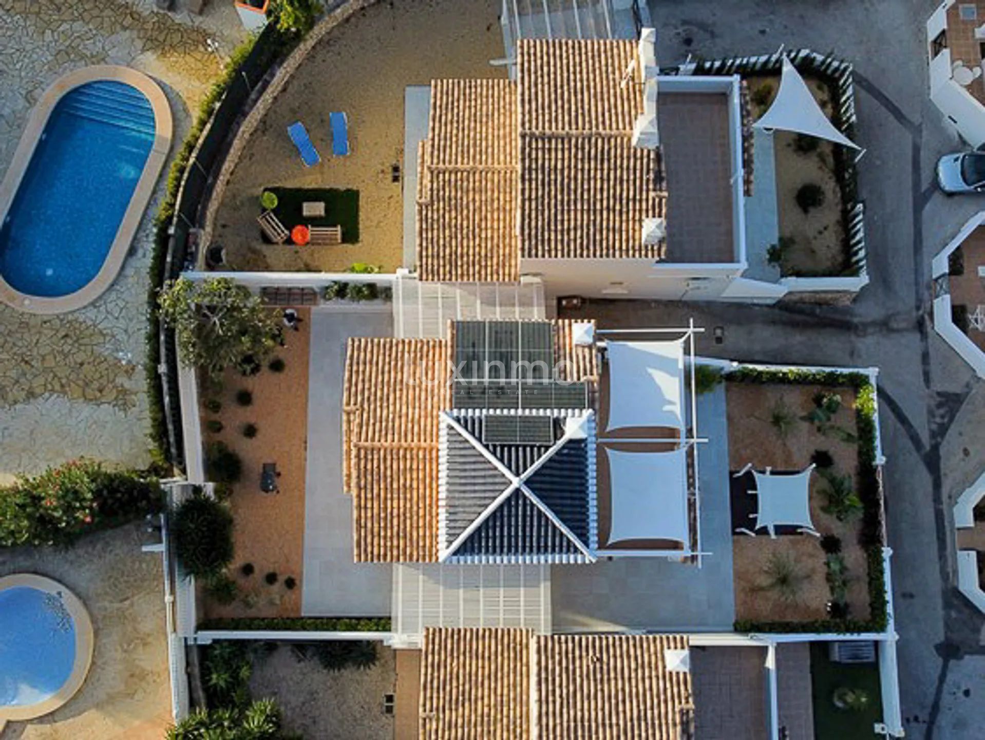 Uroczy dom w Calpe z własnym ogrodem — photo 51