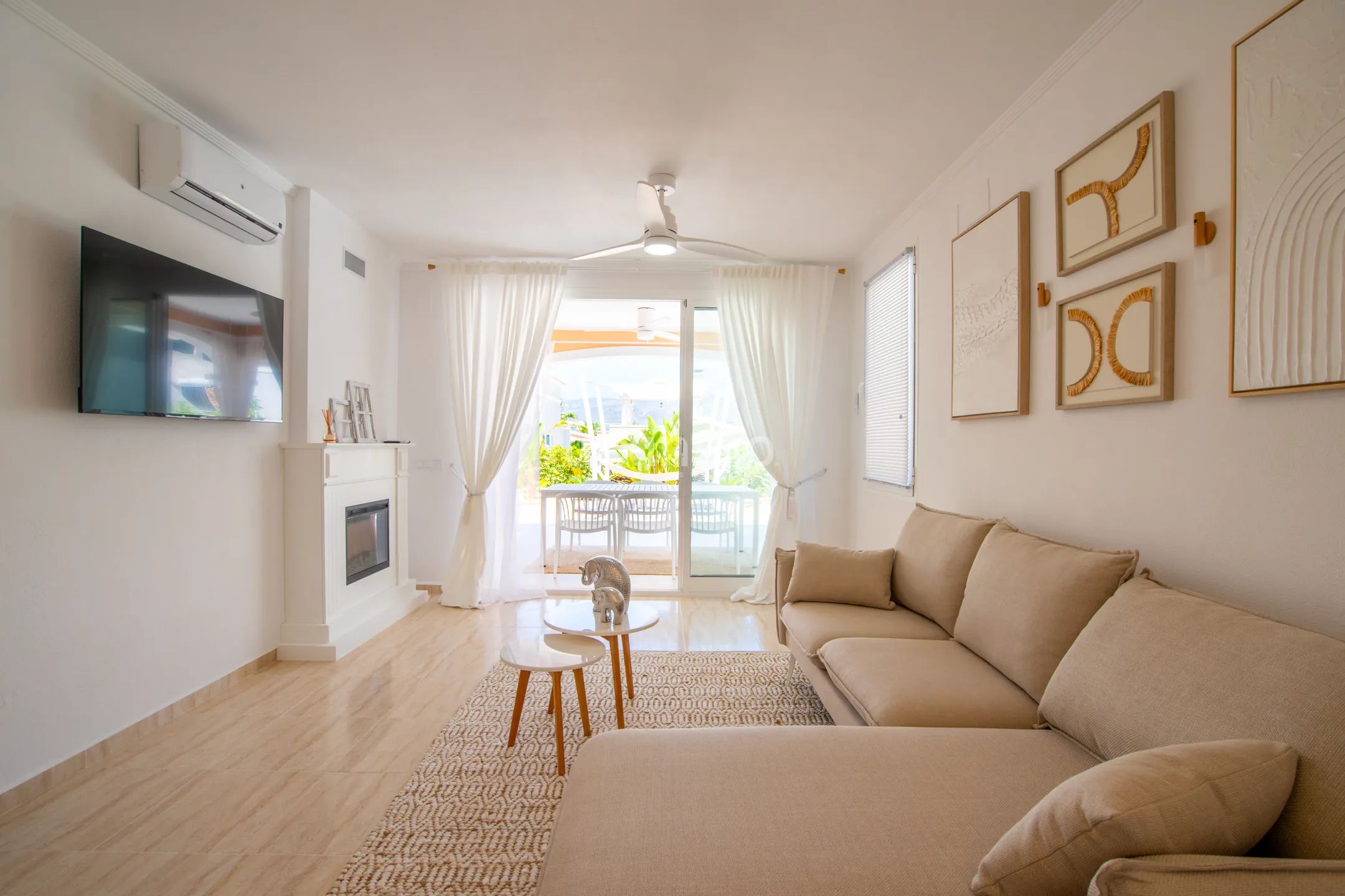 Uroczy dom w Calpe z własnym ogrodem — photo 21