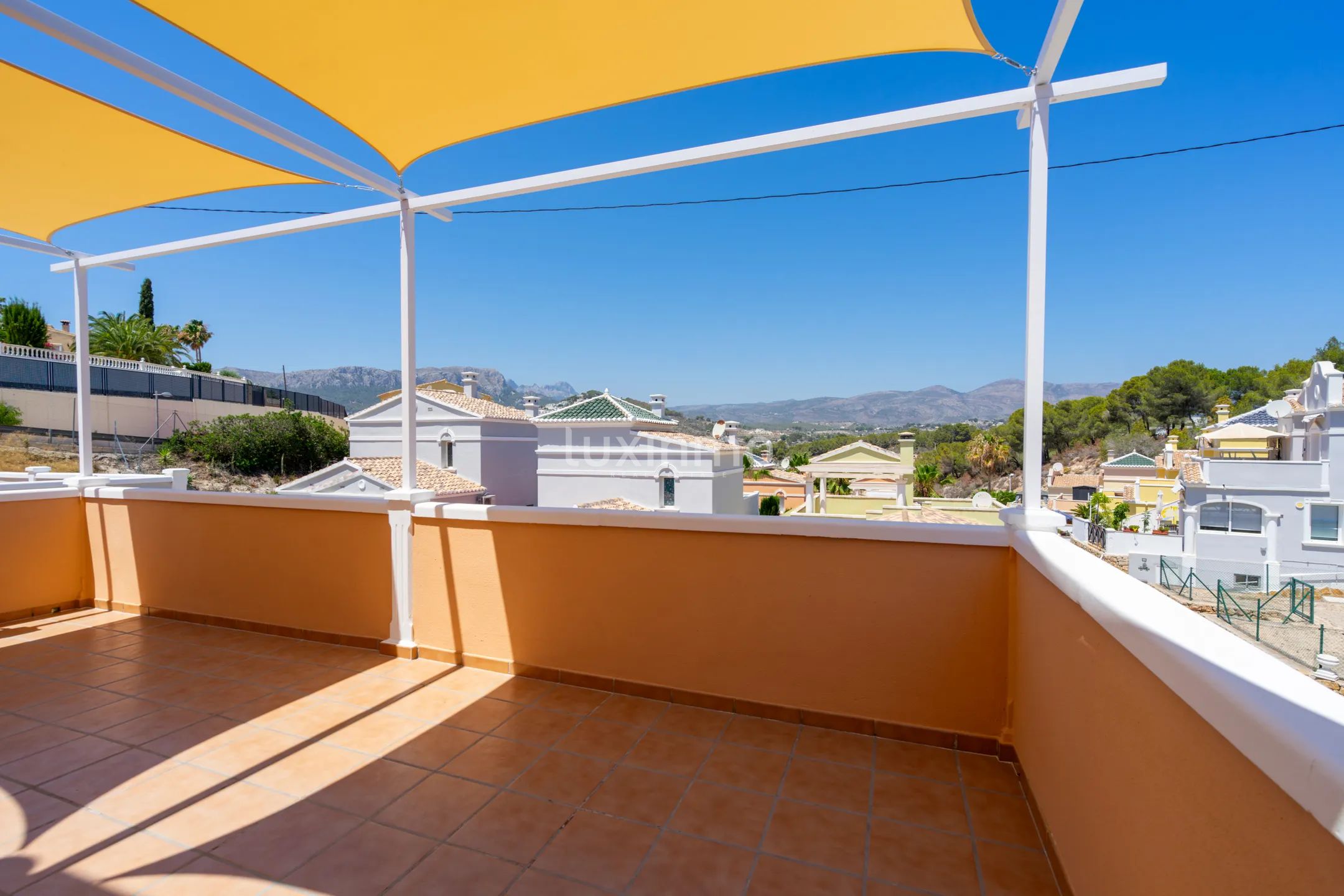 Uroczy dom w Calpe z własnym ogrodem — photo 40