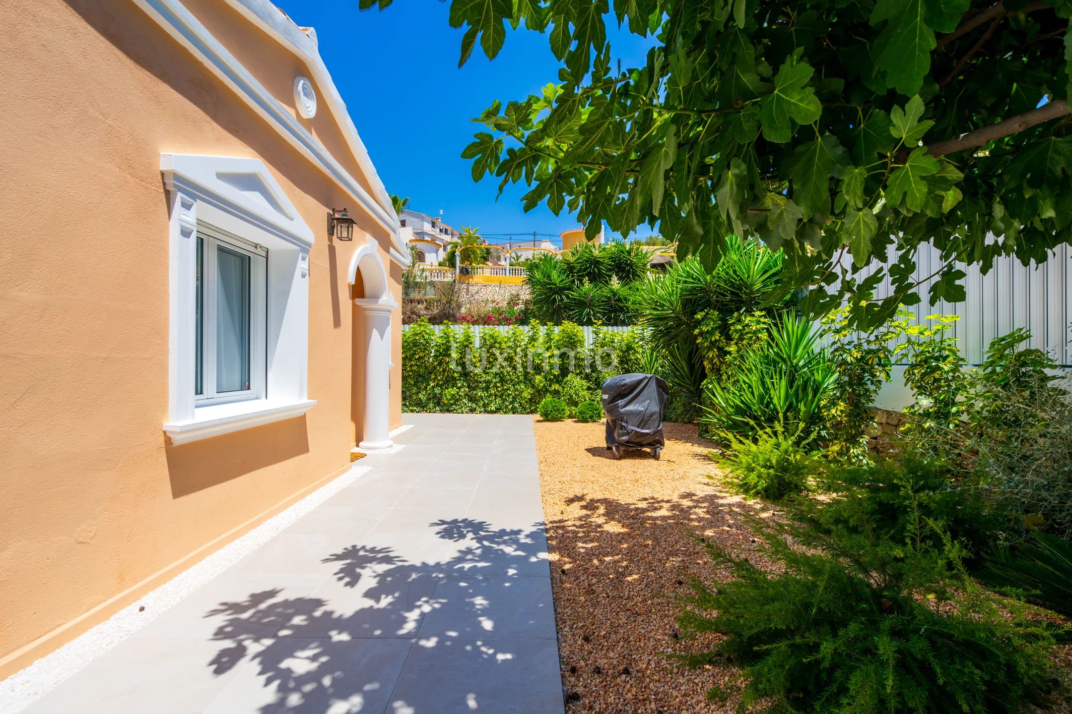 Uroczy dom w Calpe z własnym ogrodem — photo 11