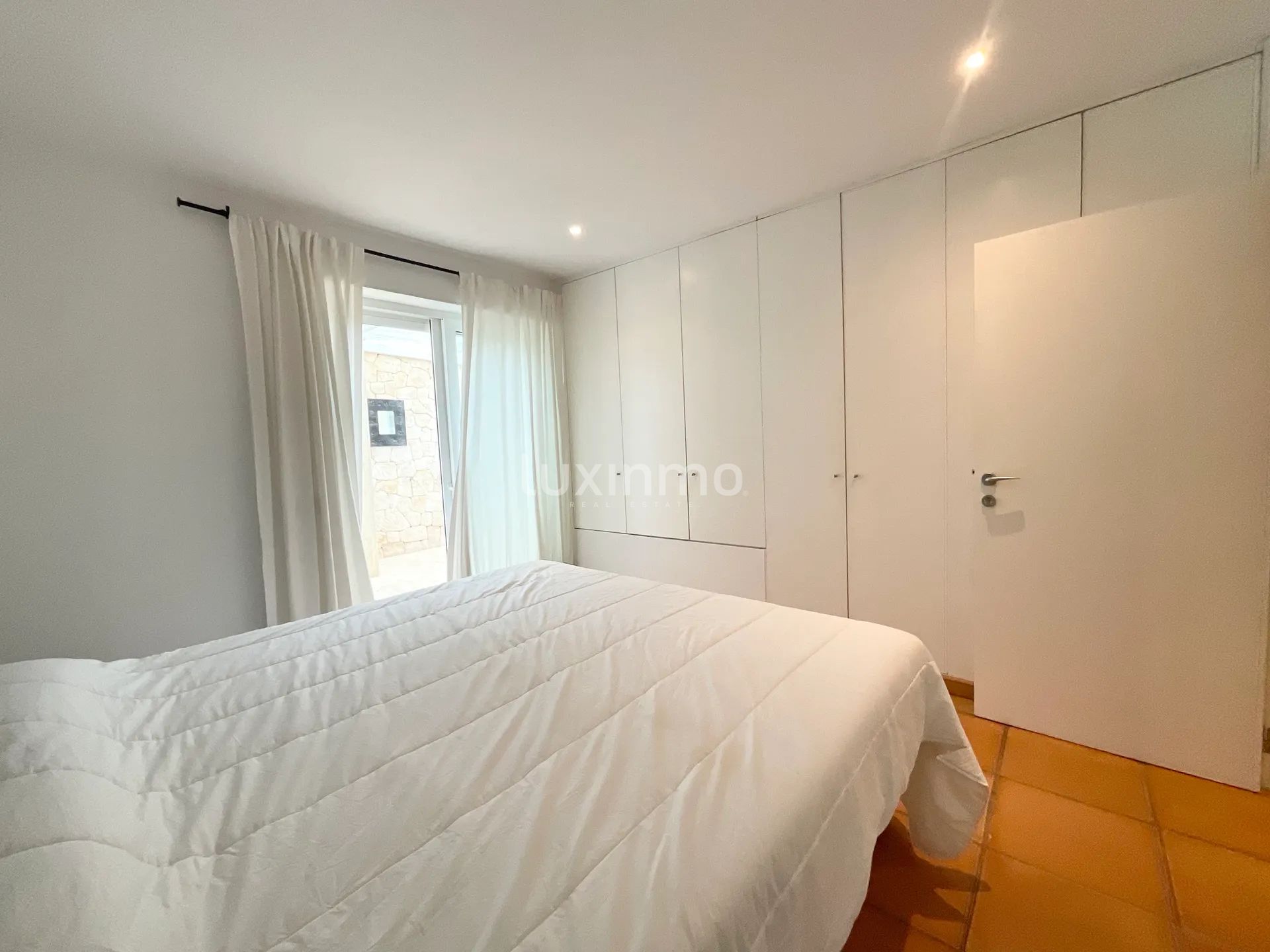 Charming Frontline Apartment with private Access to The Sea near Dalt Vila, Ibiza — photo 33