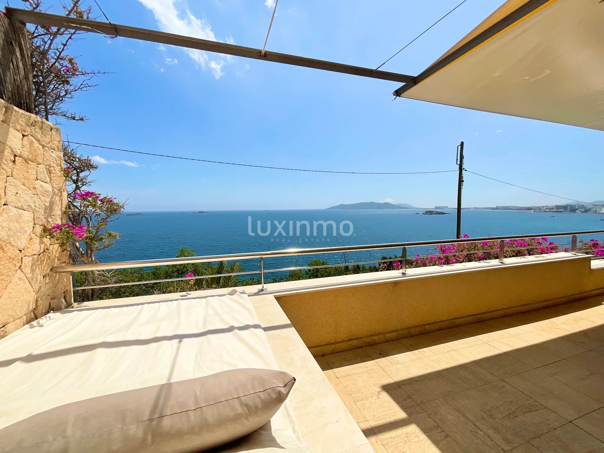 Encantador apartamento en primera línea con acceso privado al mar cerca de Dalt Vila, Ibiza — photo 5
