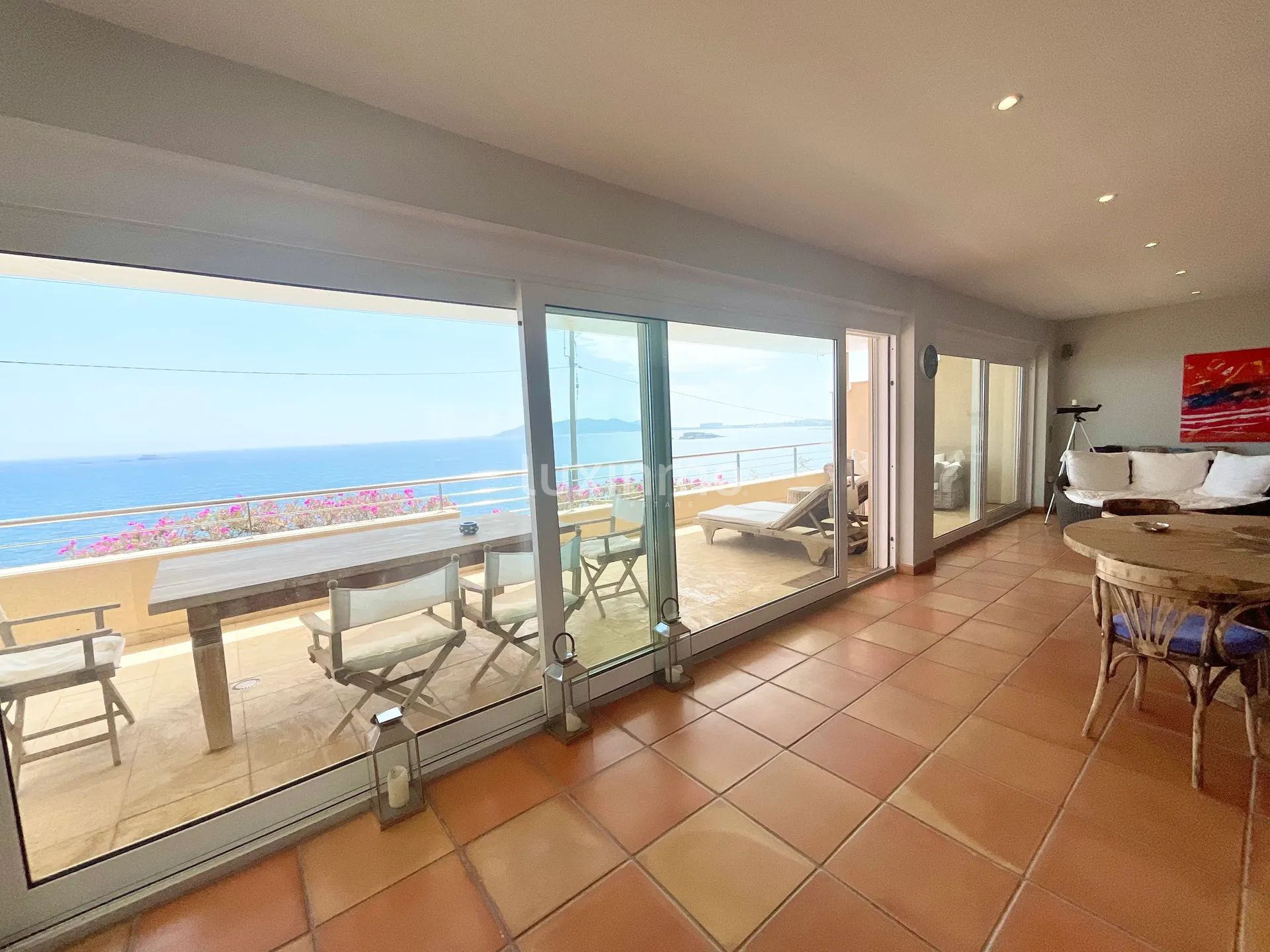 Charming Frontline Apartment with private Access to The Sea near Dalt Vila, Ibiza — photo 21