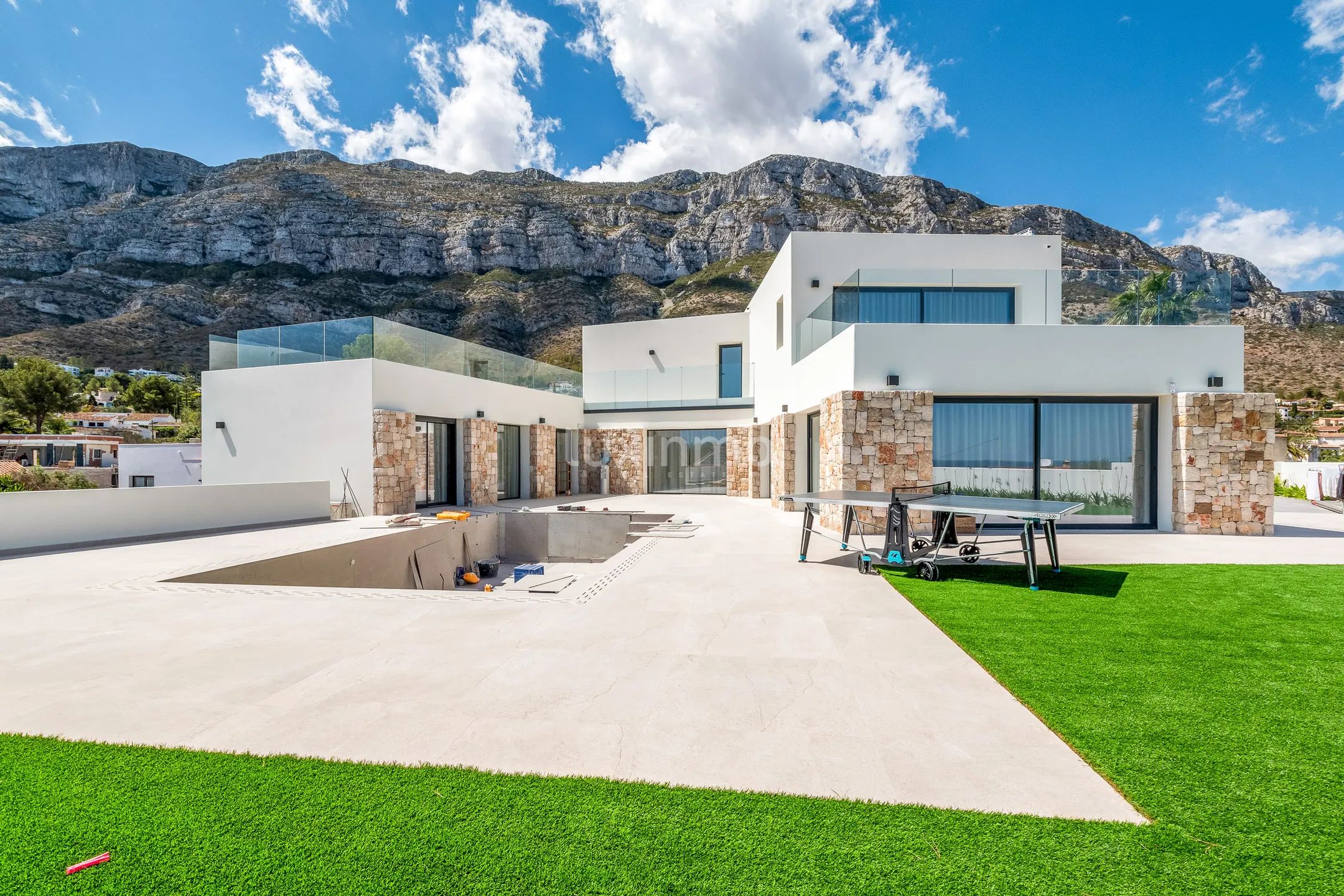 Luxury house with stunning views in El Montgó, Dénia — photo 20