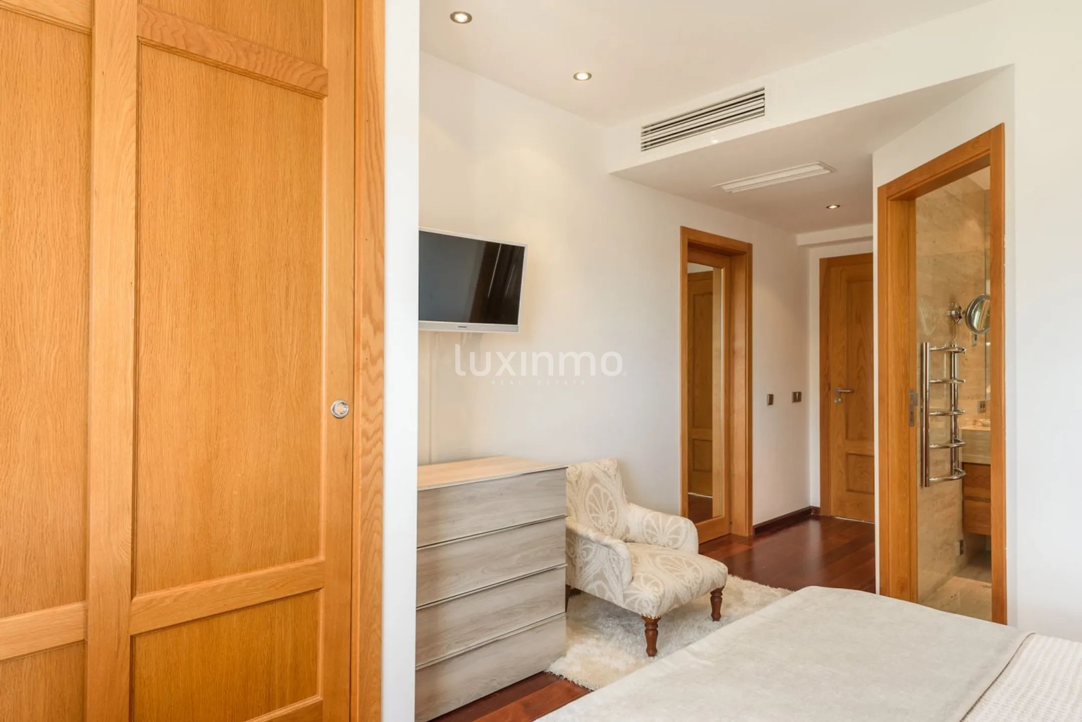 Mansion Style property within easy reach of Ibiza Town and Santa Gertrudis with a Tourist lisence — photo 8