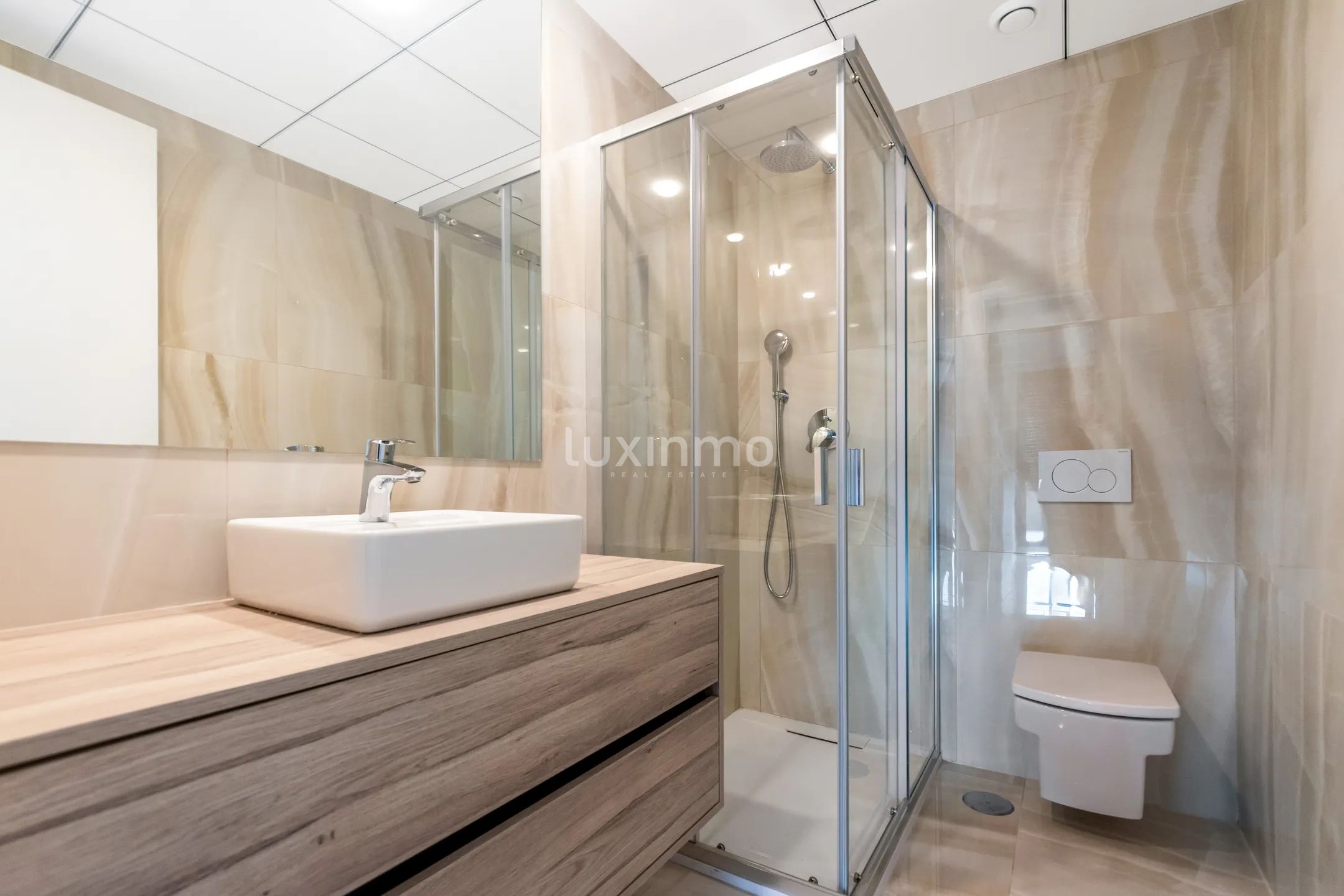 Nice apartment with sea views for sale in Benidorm — photo 12