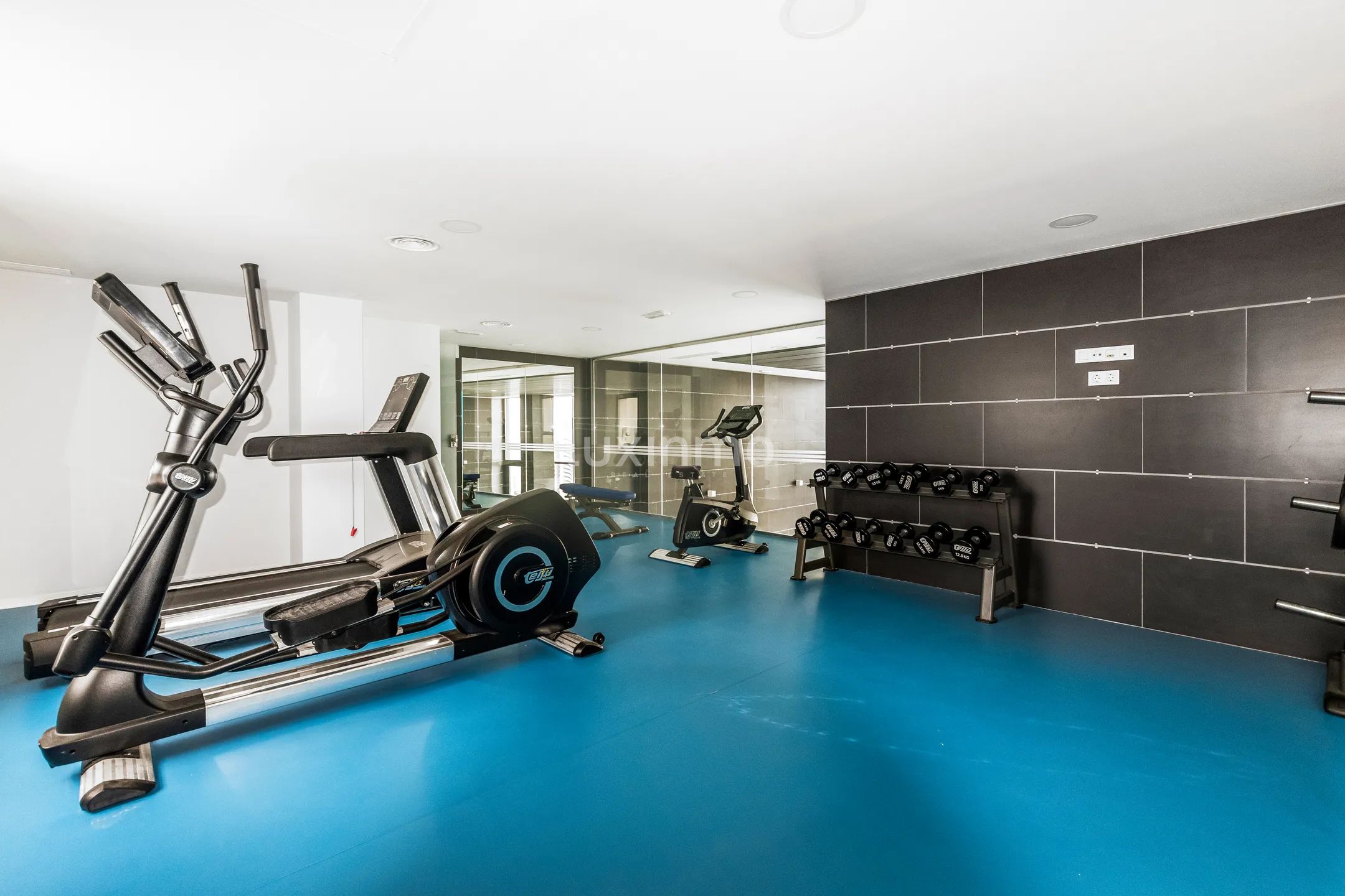 Nice apartment with sea views for sale in Benidorm — photo 25