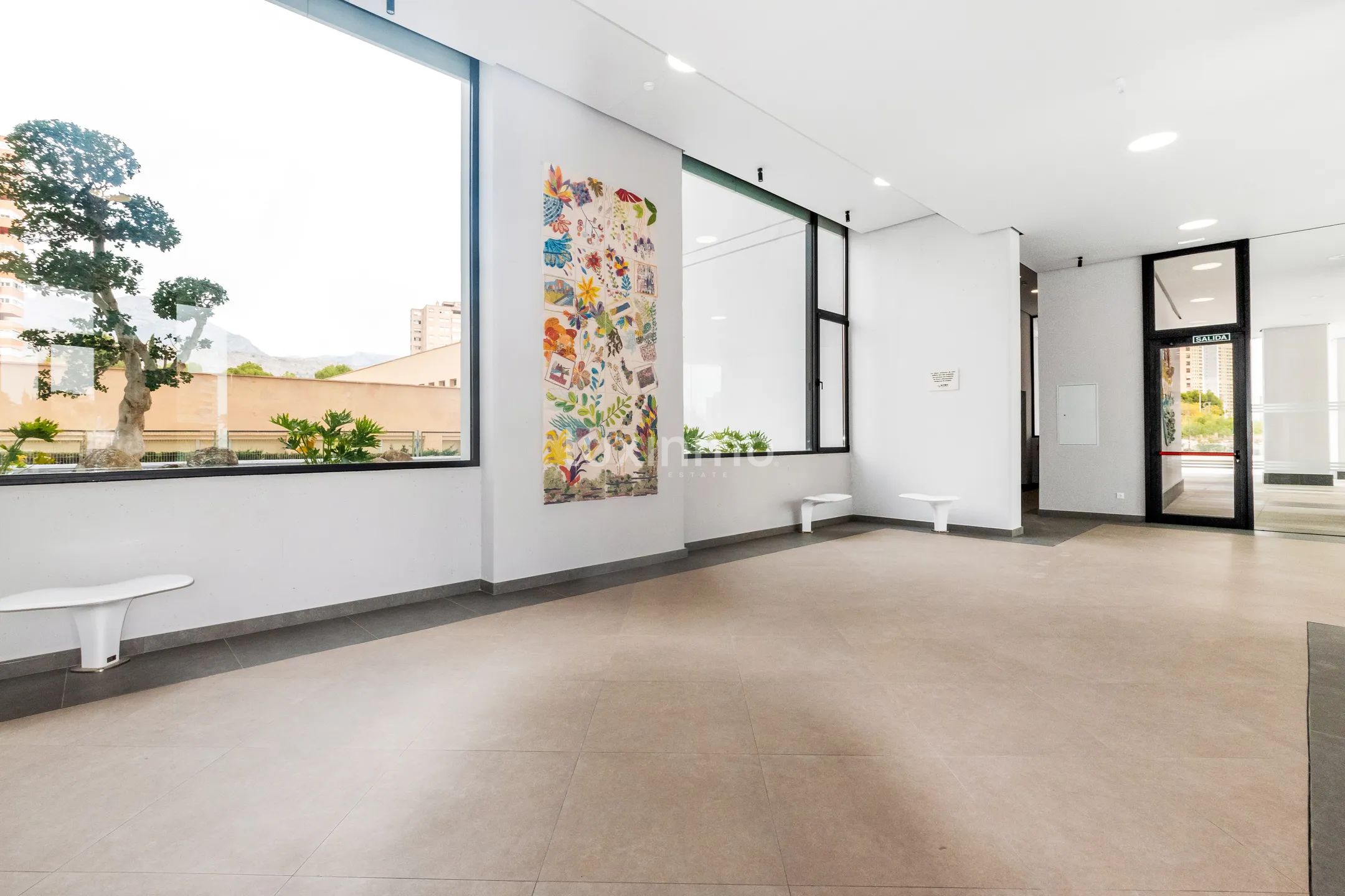 Nice apartment with sea views for sale in Benidorm — photo 24