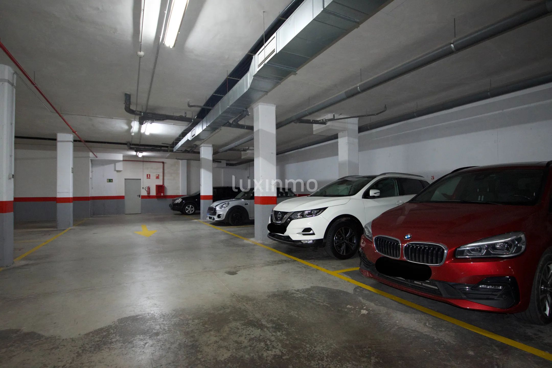 Moderna casa adosada con piscina privada en Arenales del Sol — photo 41