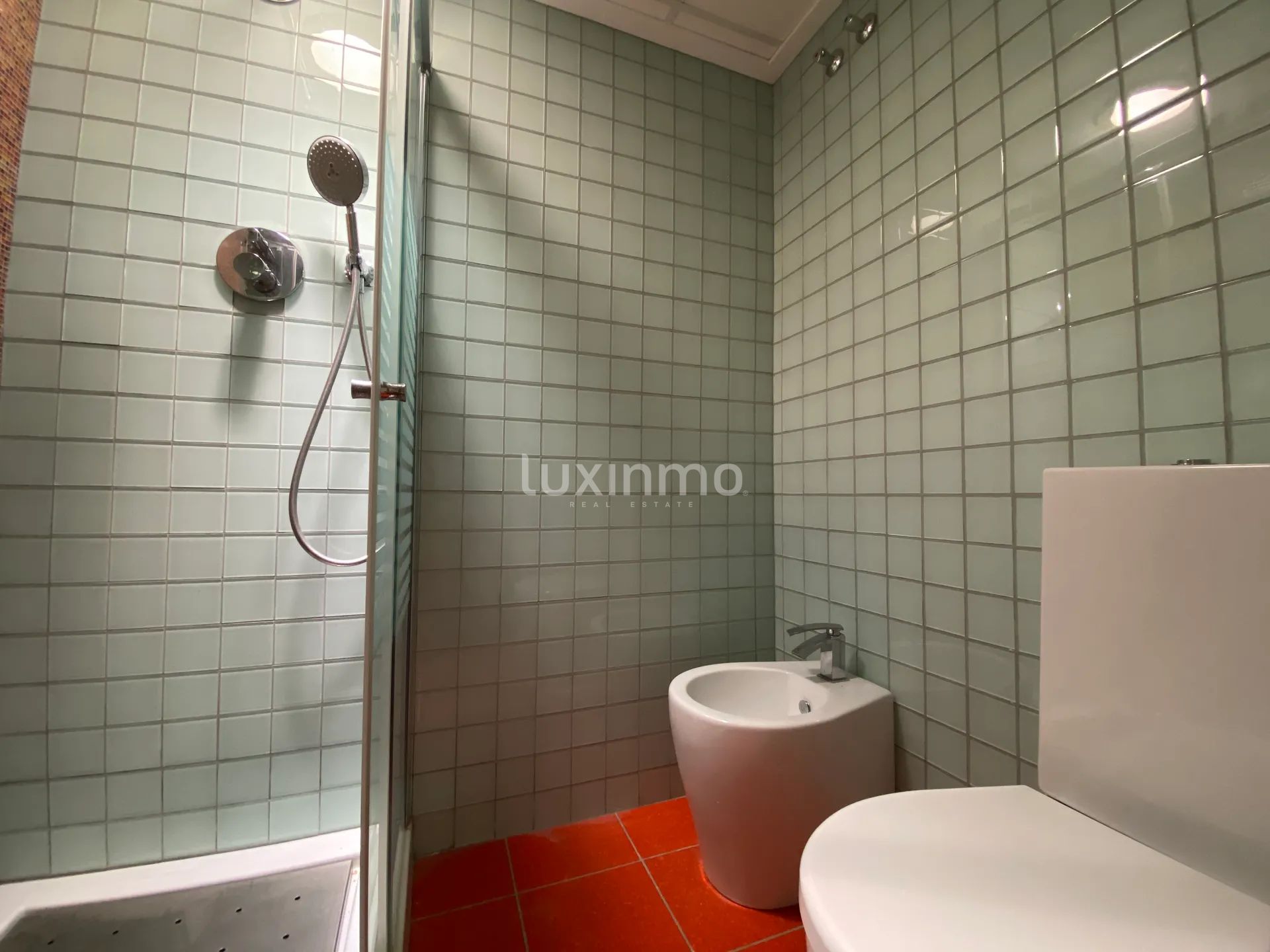 Moderna casa adosada con piscina privada en Arenales del Sol — photo 17