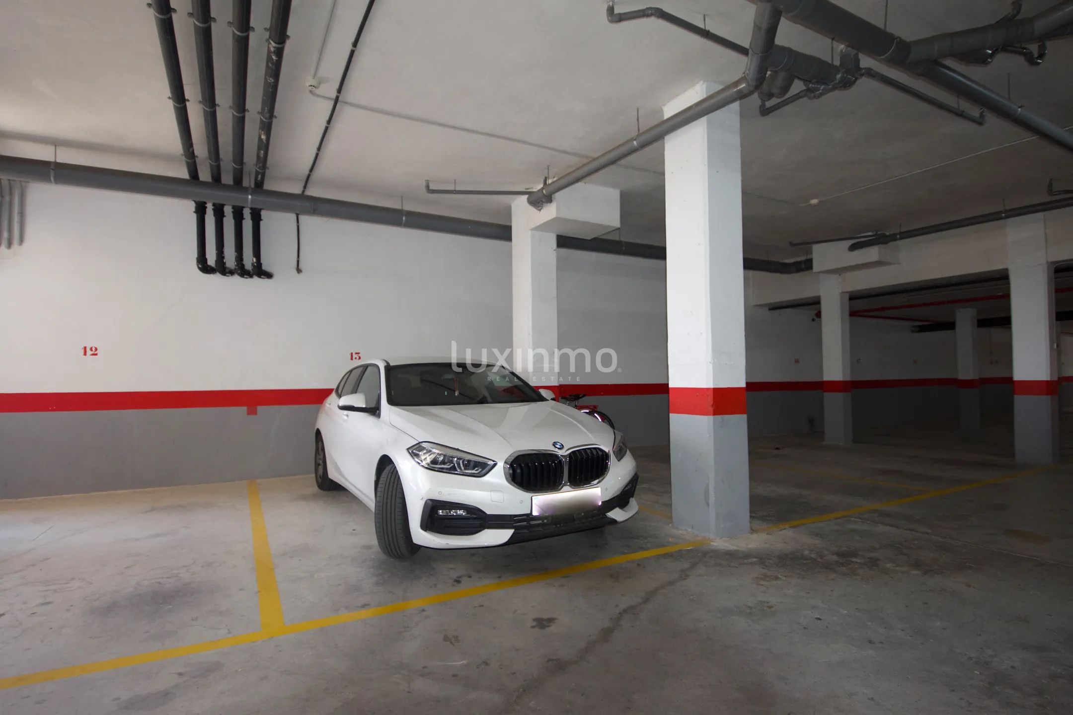 Moderna casa adosada con piscina privada en Arenales del Sol — photo 40