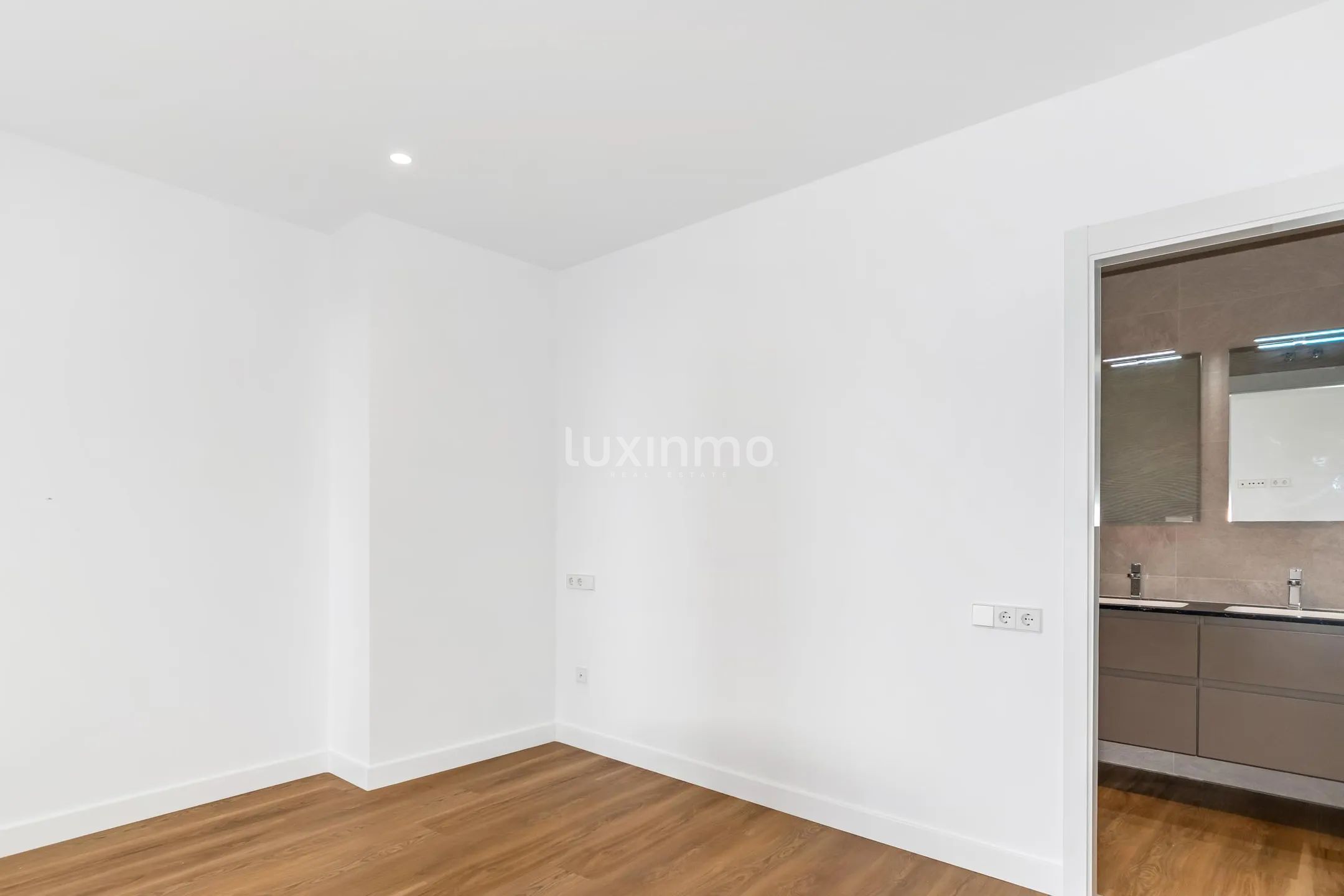 Modern 3-slaapkamer appartement in Zona Levante — photo 21