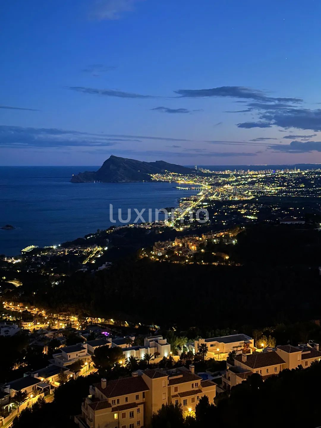 2 Bedrooms apartment with stunning views in Altea Hills — photo 19