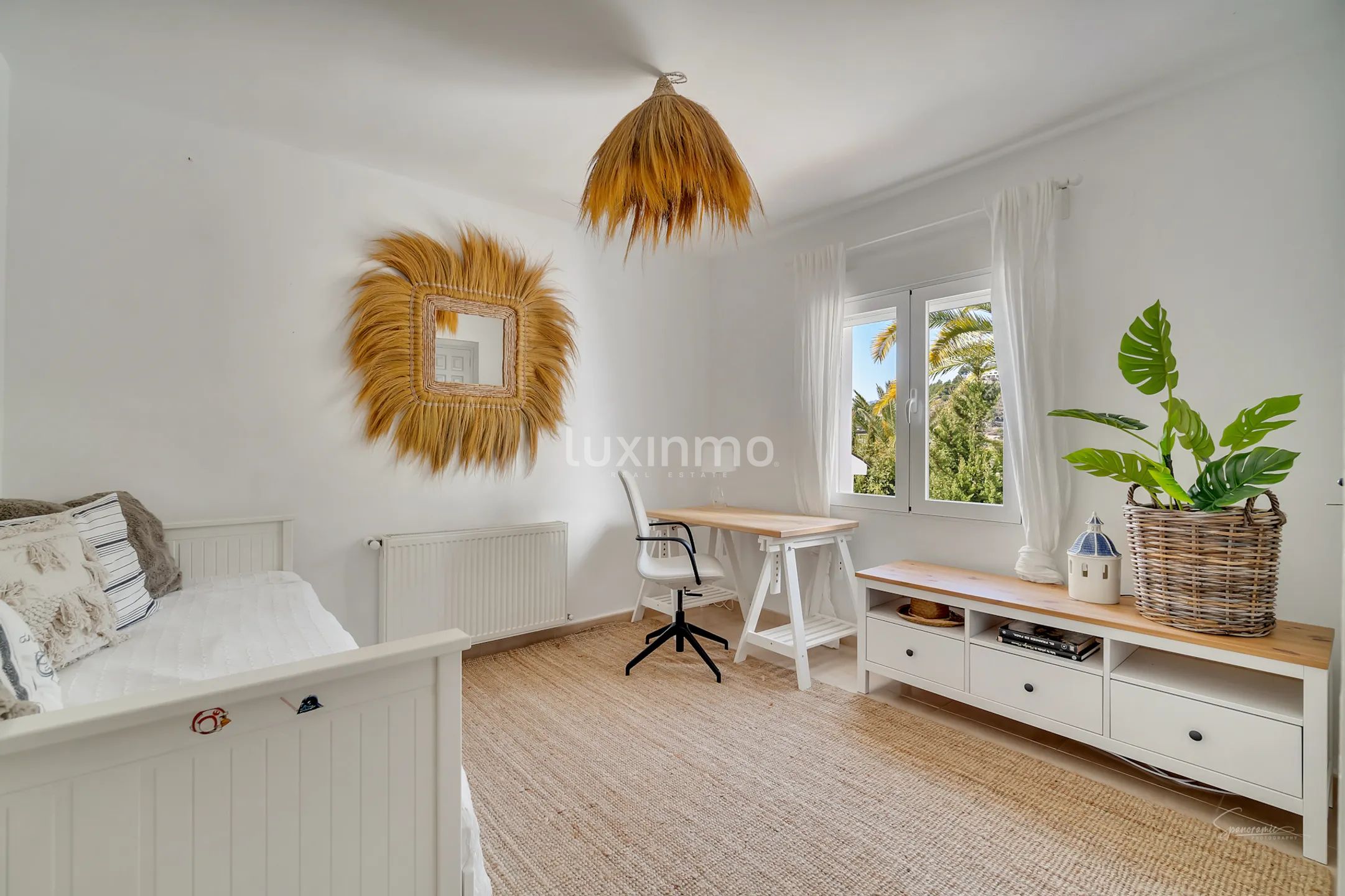 Breathtaking 4-bedroom villa with sea views in Benissa — photo 18