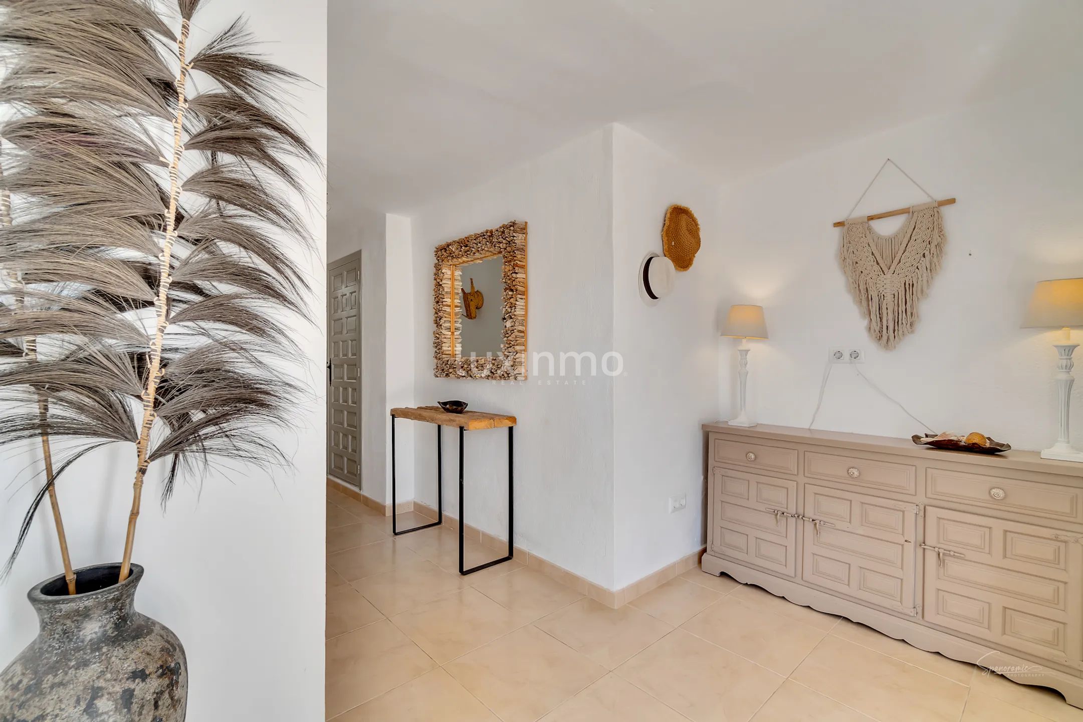 Breathtaking 4-bedroom villa with sea views in Benissa — photo 22