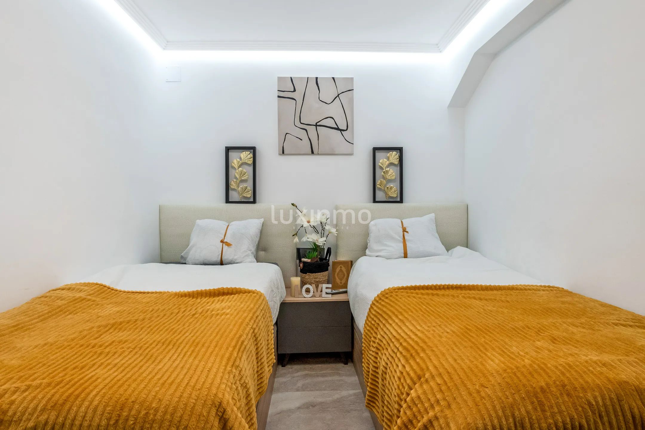 Impresionante apartamento reformado con vistas al mar en Playa Levante — photo 18