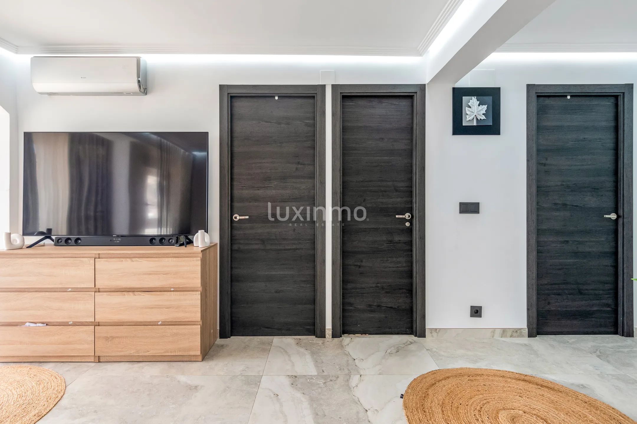 Impresionante apartamento reformado con vistas al mar en Playa Levante — photo 8
