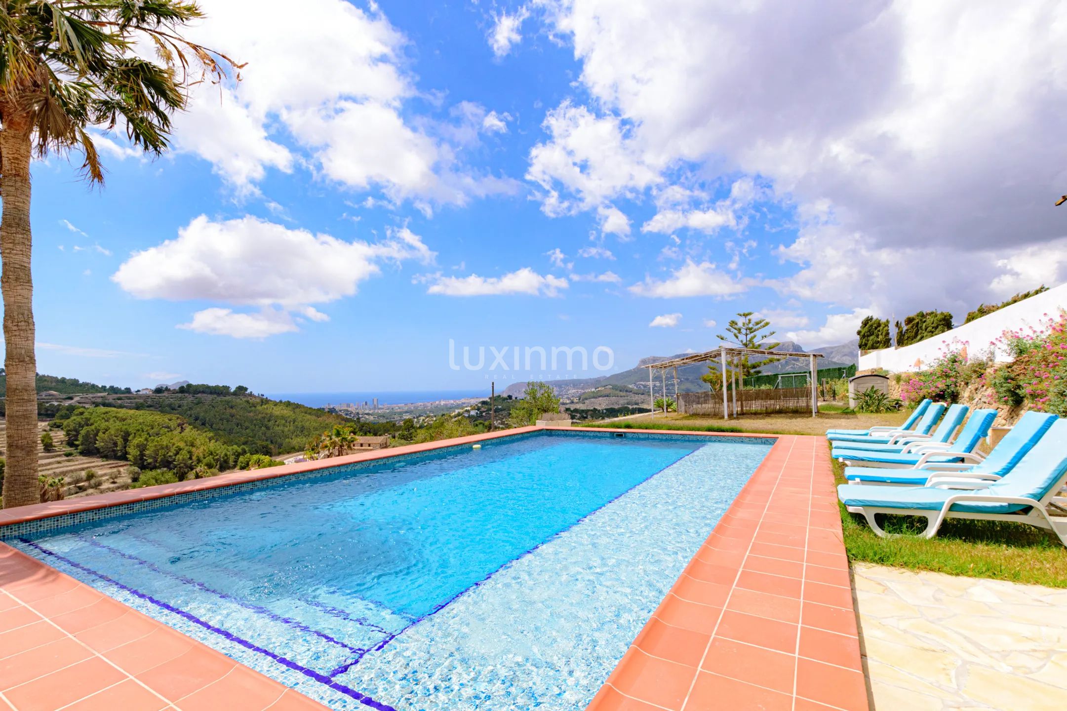 Rustic property with stunning views for sale in Pedramala — photo 2