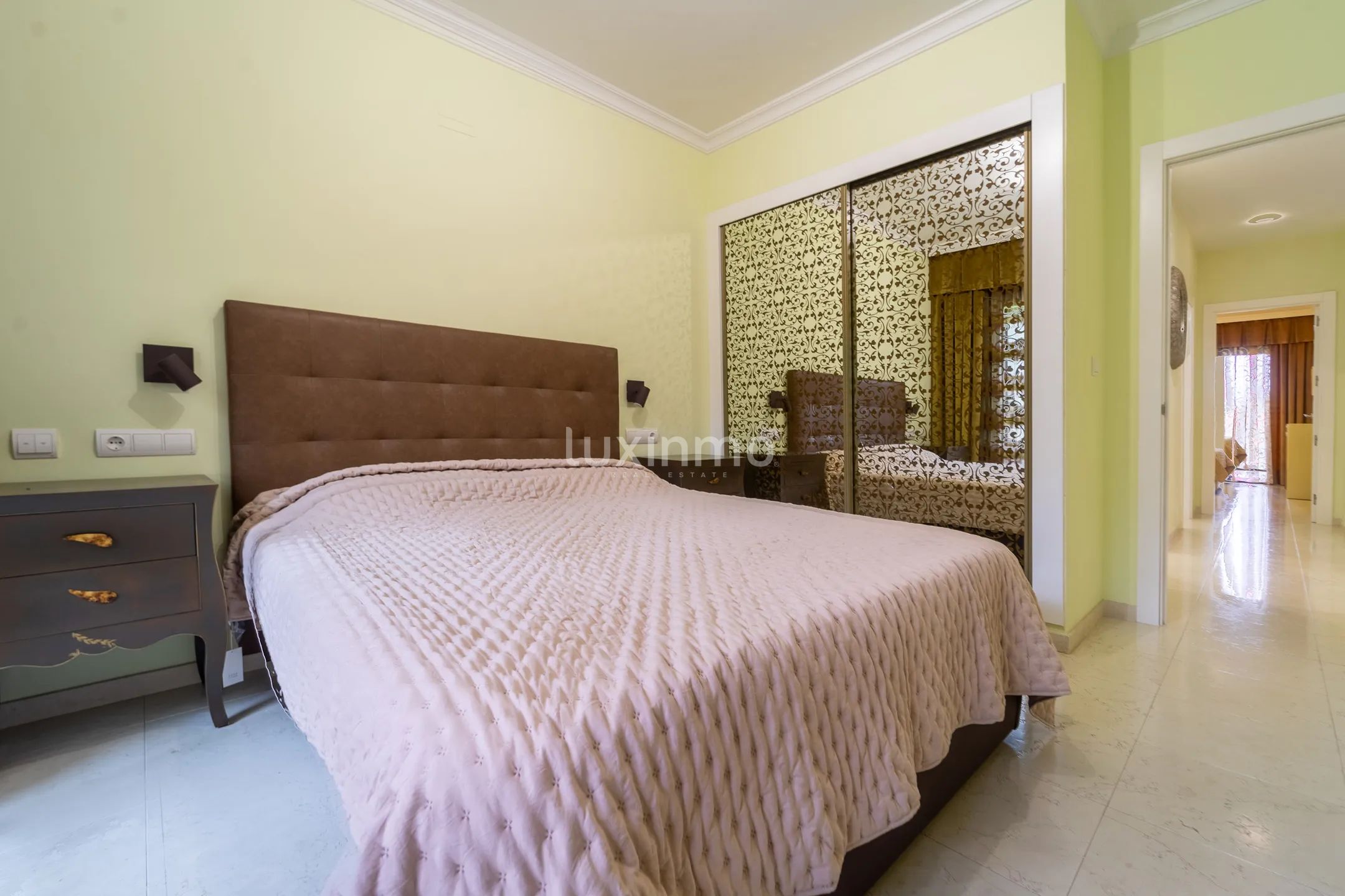 For rent modern mediterranean ground floor flat — photo 22
