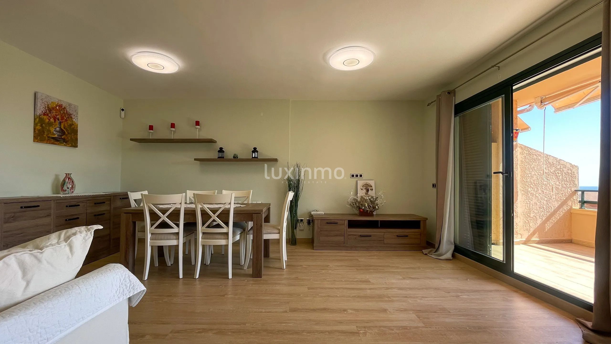 Stunning apartment with sea & mountain views in Mascarat Altea — photo 11