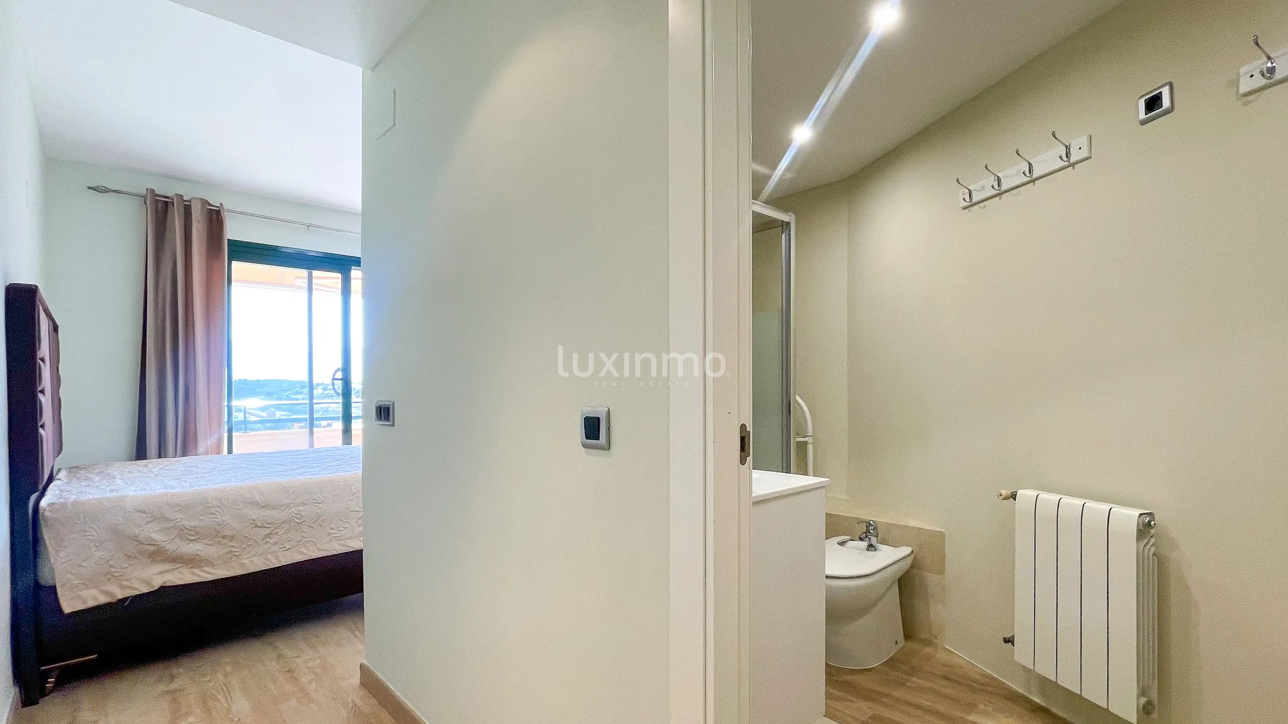 Потрясающие апартаменты с видом на море и горы в Маскарате Альтеа — photo 23