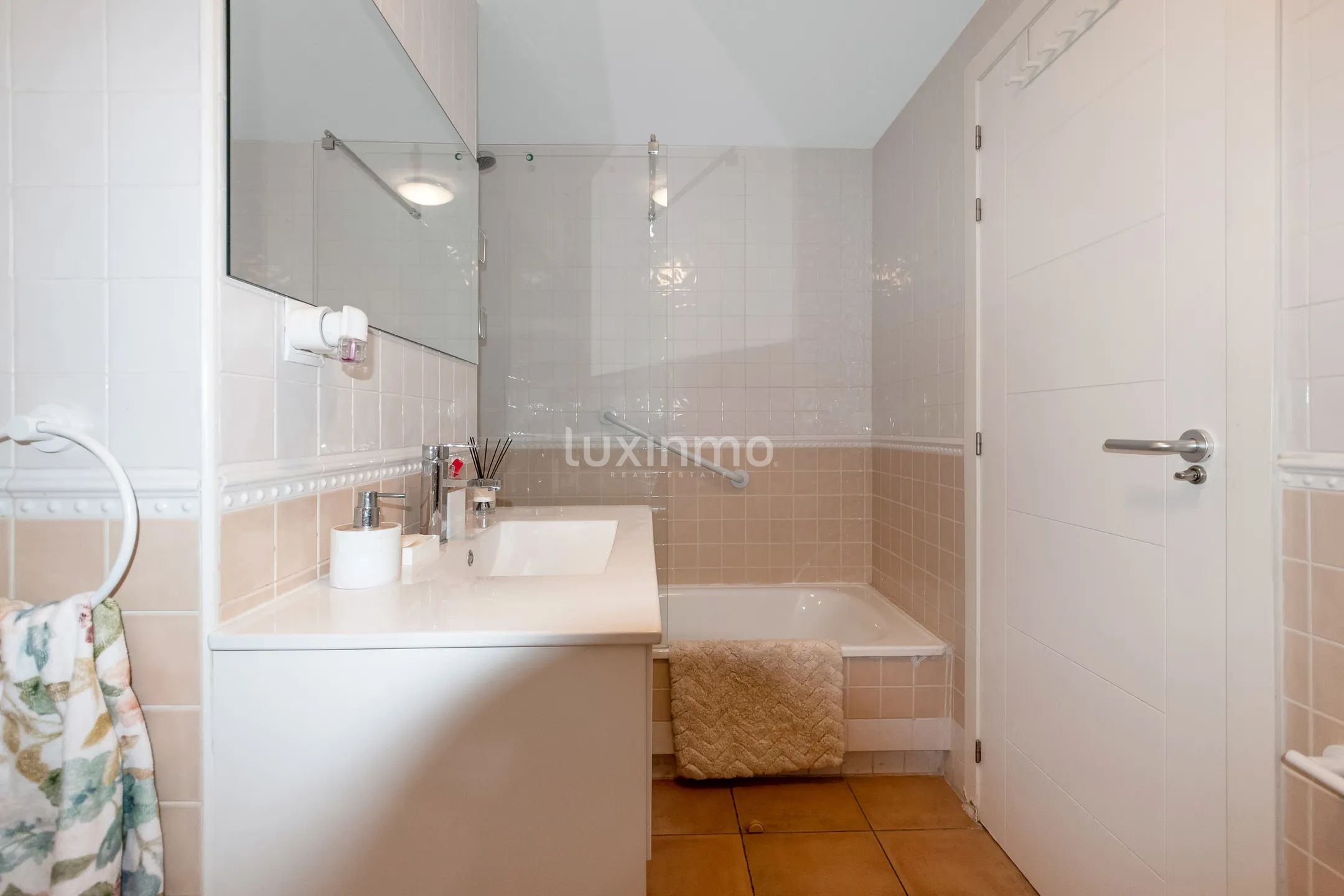 Gemütliches Doppelhaus zur Miete in Altea — photo 14