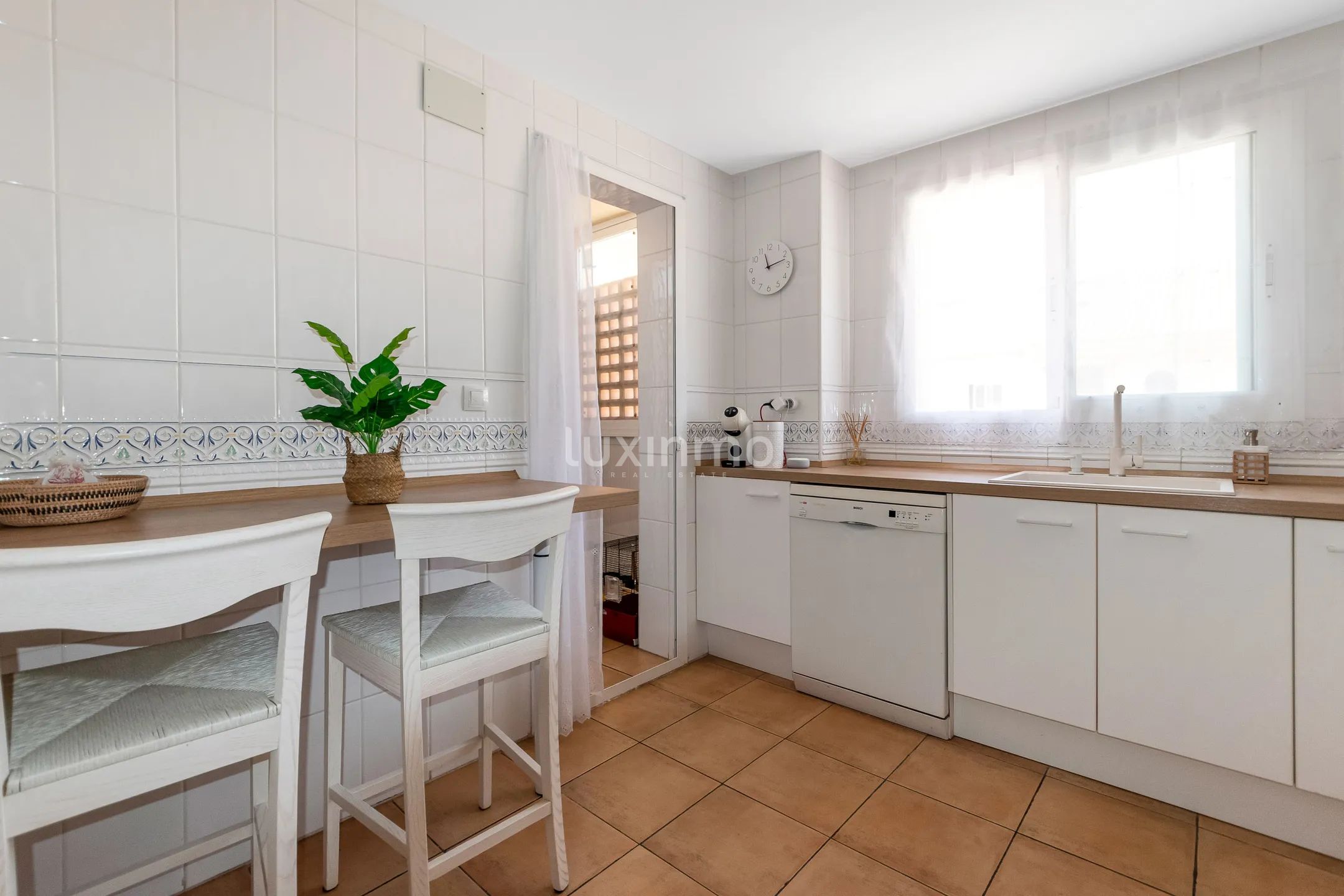 Gemütliches Doppelhaus zur Miete in Altea — photo 17