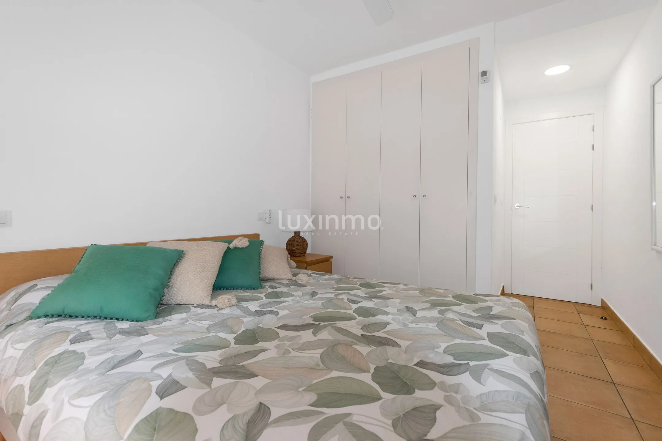Gemütliches Doppelhaus zur Miete in Altea — photo 12