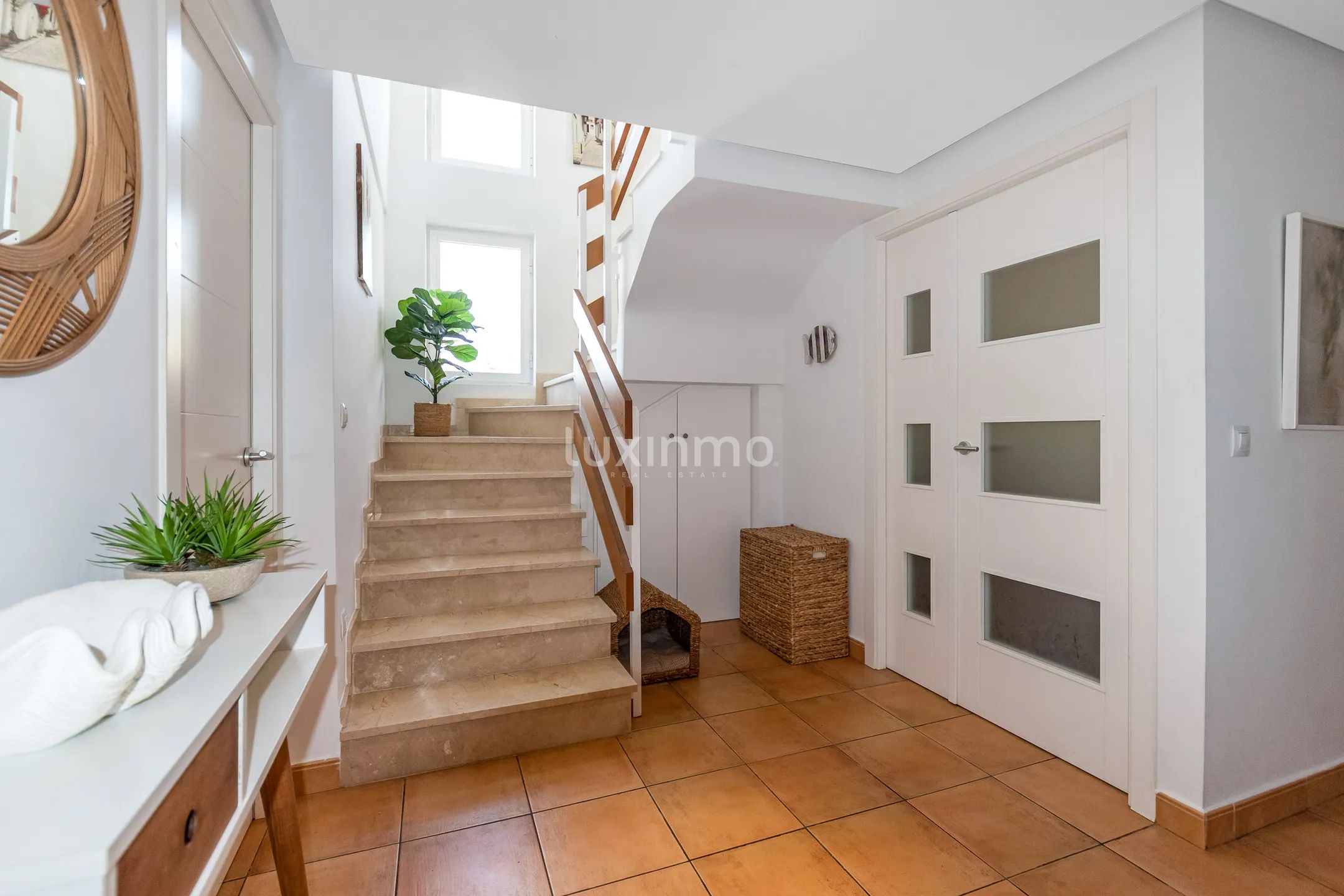 Gemütliches Doppelhaus zur Miete in Altea — photo 19