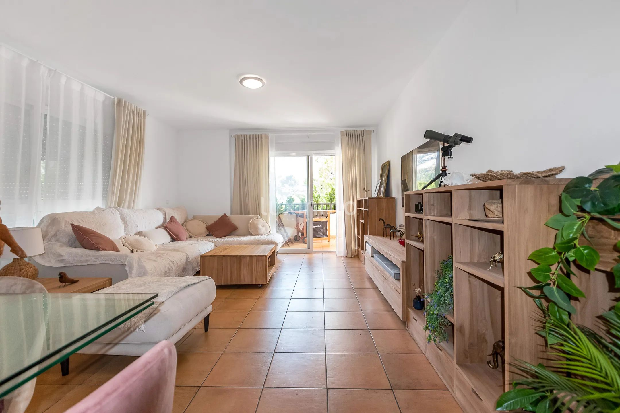 Gemütliches Doppelhaus zur Miete in Altea — photo 3