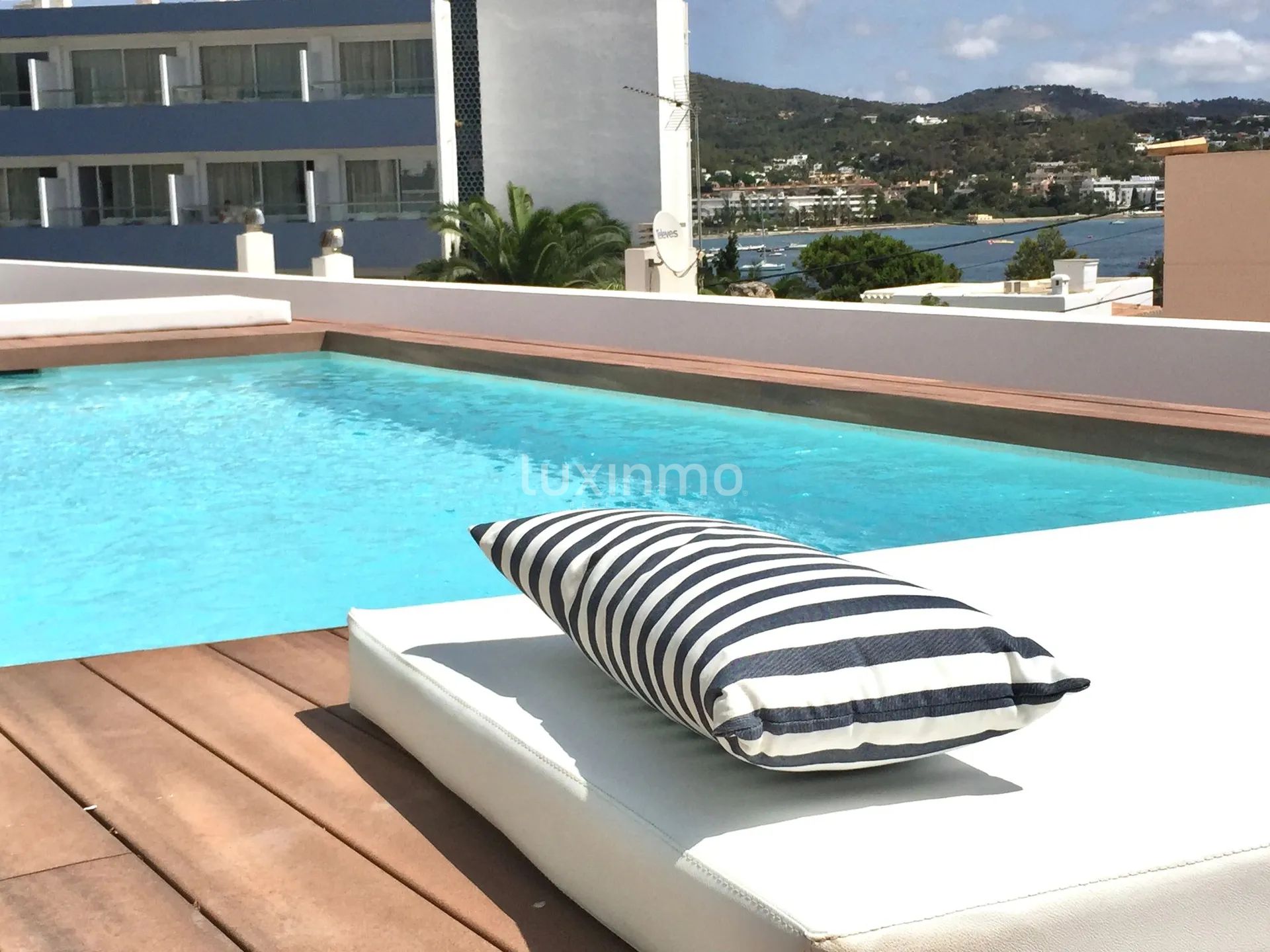 Luxury Penthouse with private pool on the roof in Talamanca - Illa plana, Ibiza — photo 1
