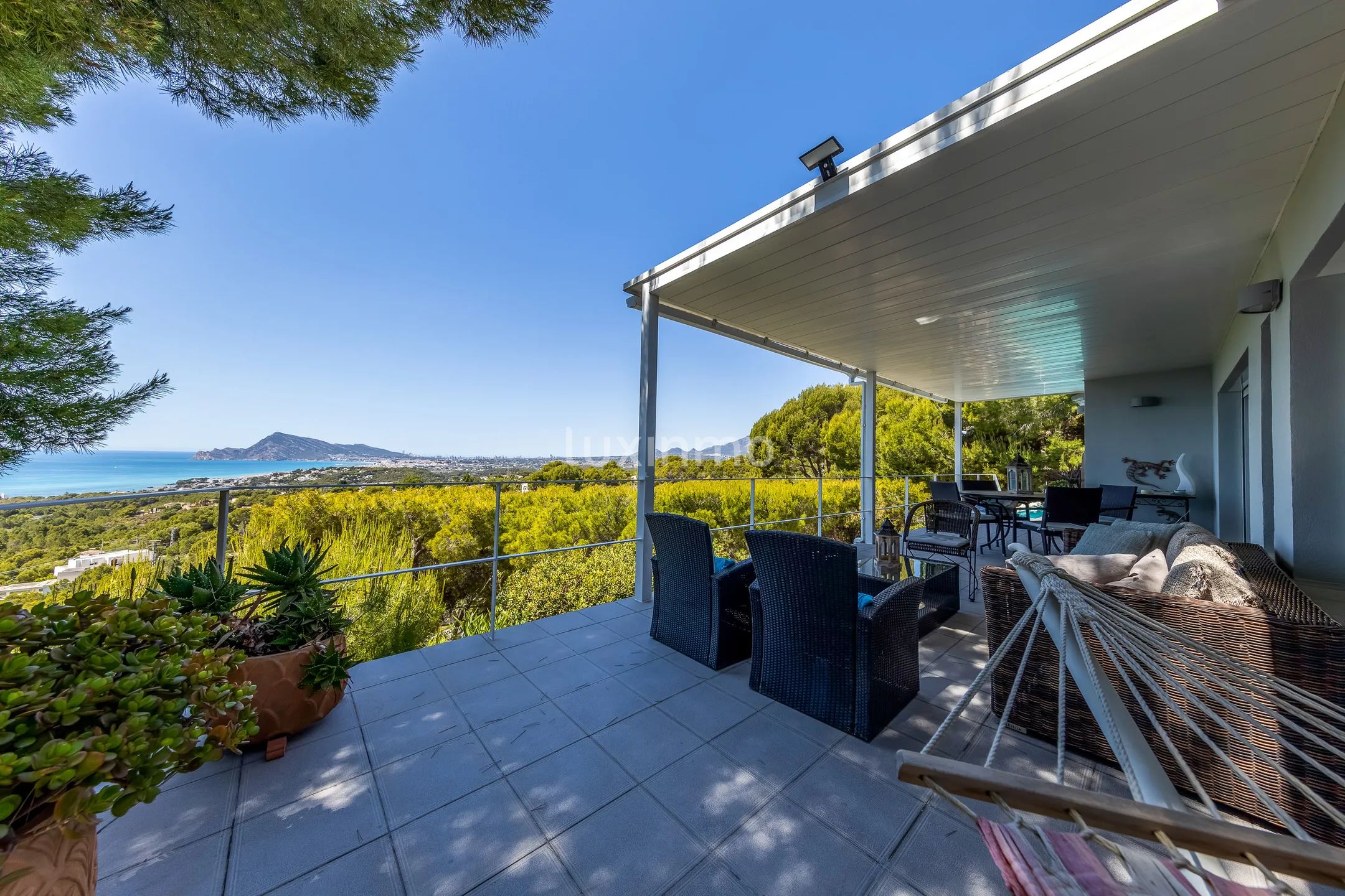 Renoverad villa med 4 sovrum till salu i Altea — photo 5