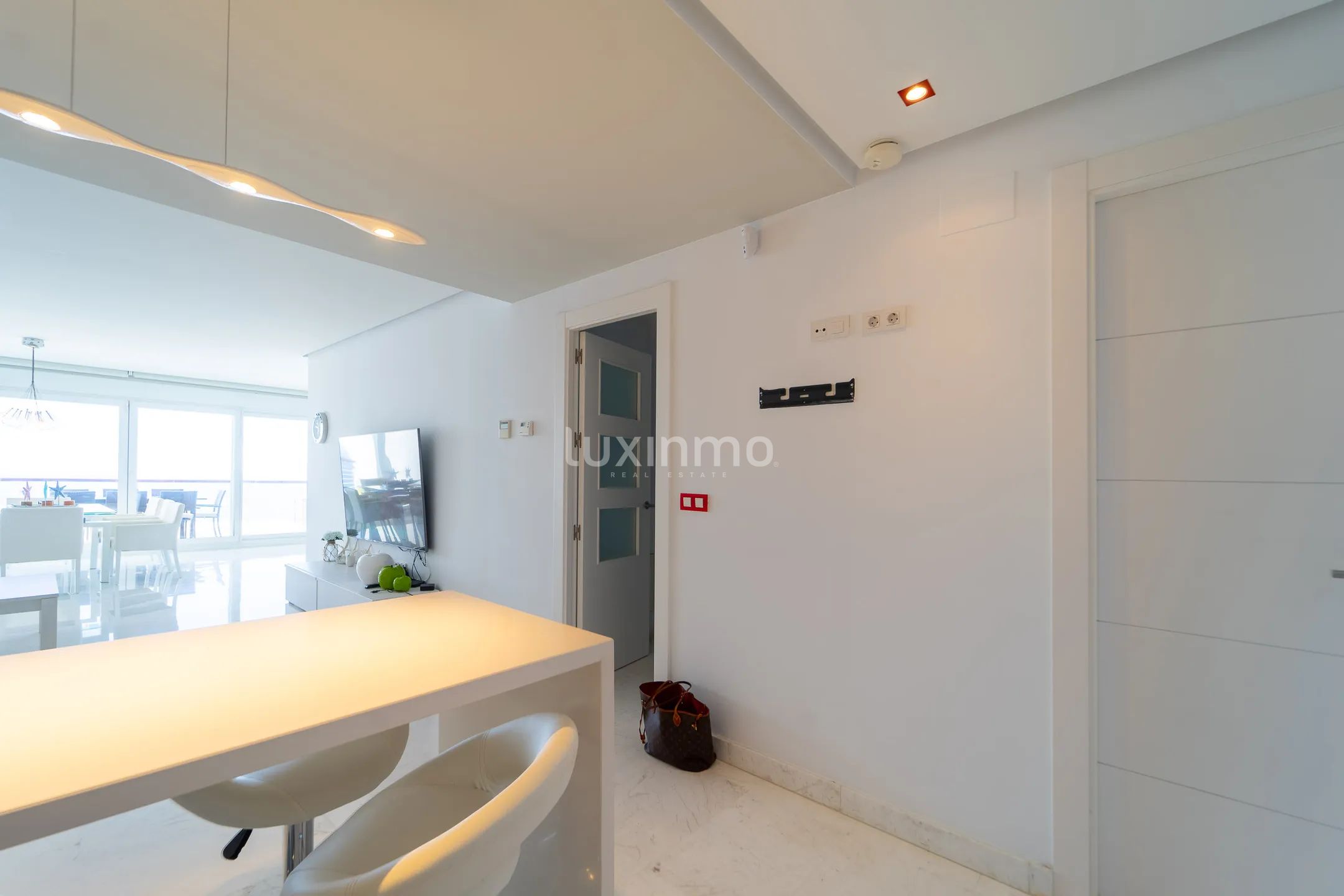 Luxe appartement met uitzicht op zee in Altea Hills — photo 16